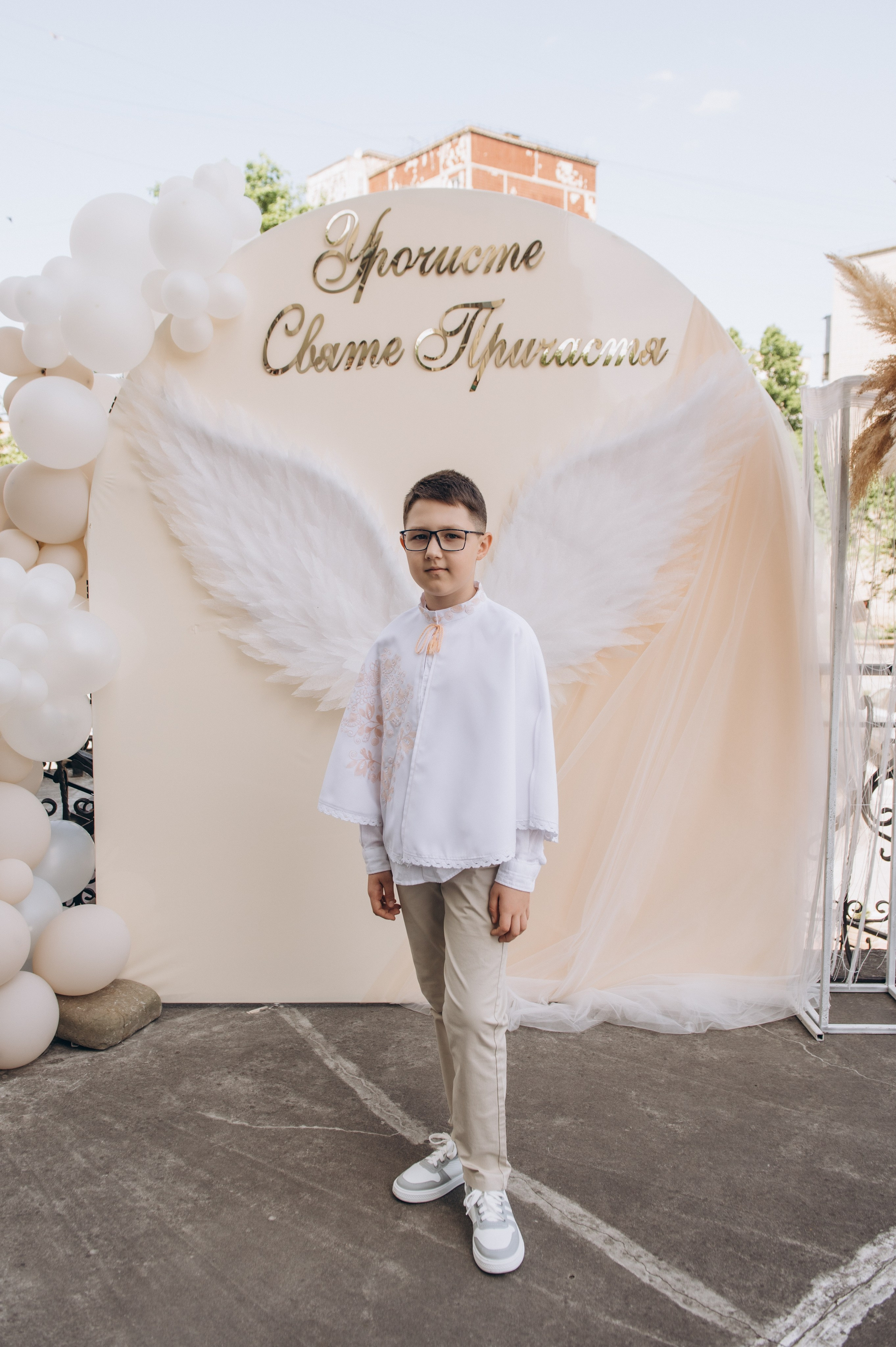 Фотосесія Причастя Тернопіль церква Св Михаїла, фотограф на Причастя Тернопіль, фотосесія Літургії Причастя Тернопіль. Сімейний, дитячий та індивідуальний фотограф в м. Тернопіль, м. Львів