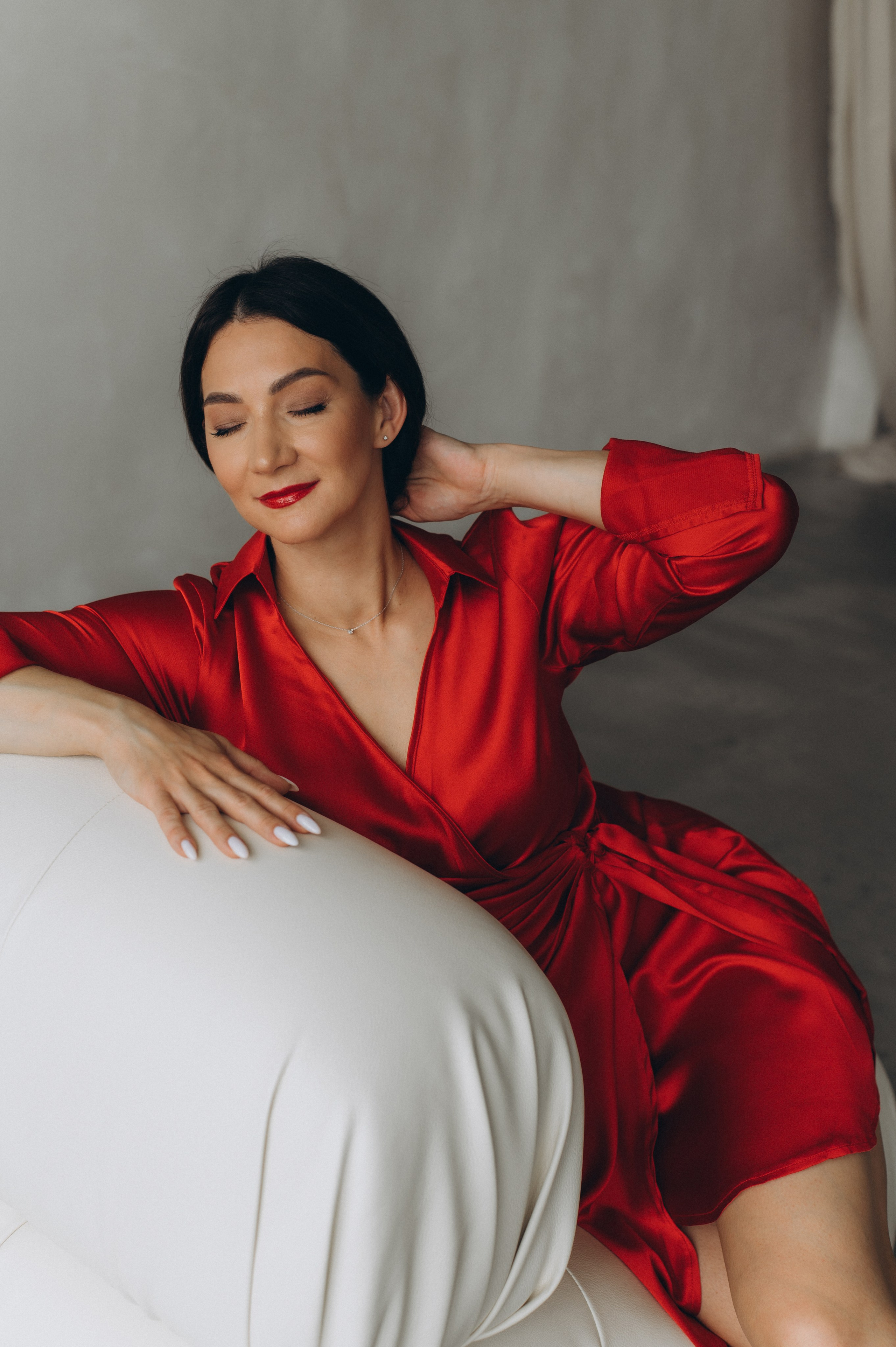 Індивідуальна фотосесія до дня народження у студії Тернопіль, інидвідуальна зйомка, портретний фотограф. Сімейний, дитячий та індивідуальний фотограф в м. Тернопіль, м. Львів