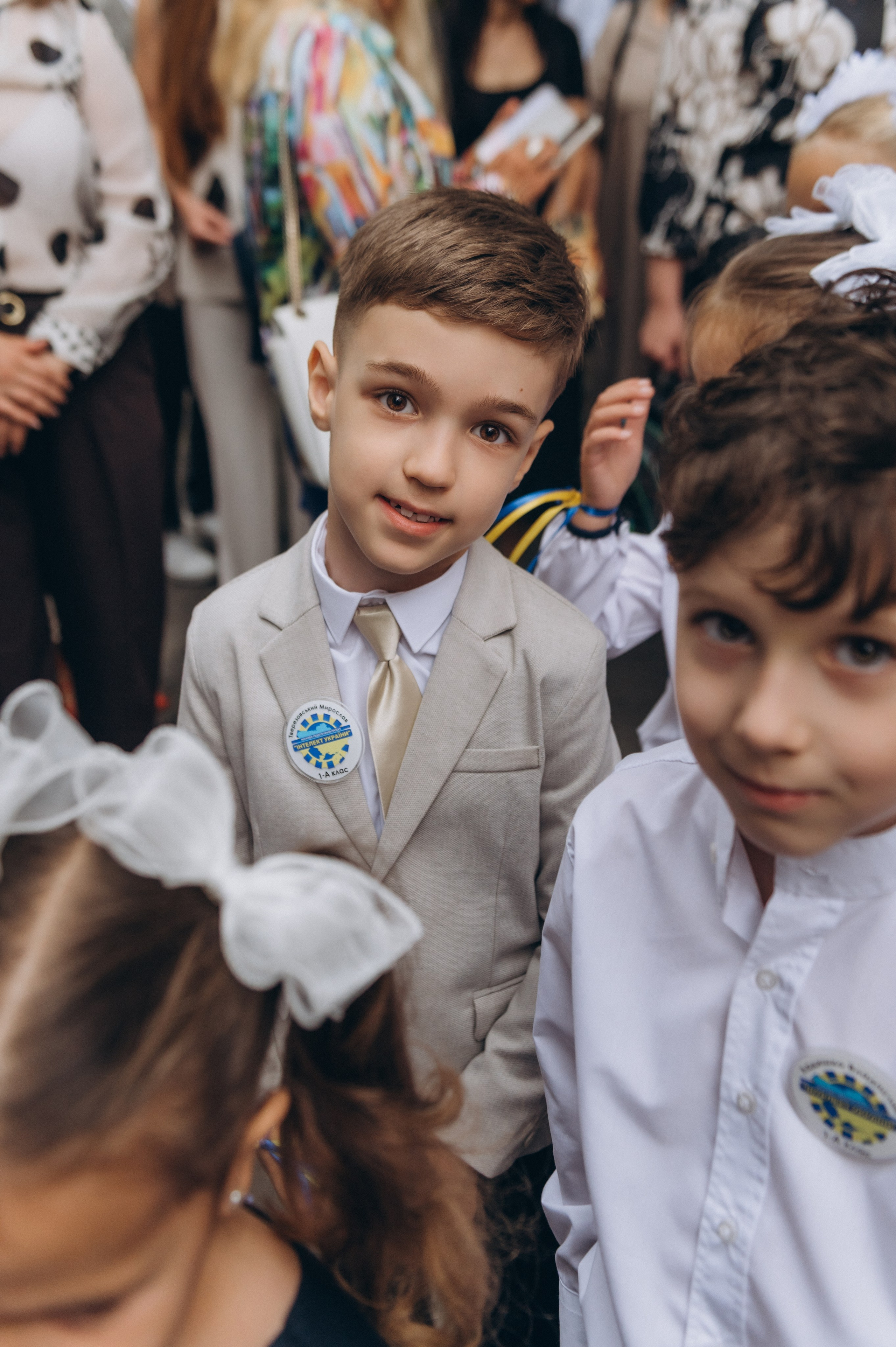 Перший дзвоник у Тернополі, фотосесія першокласників