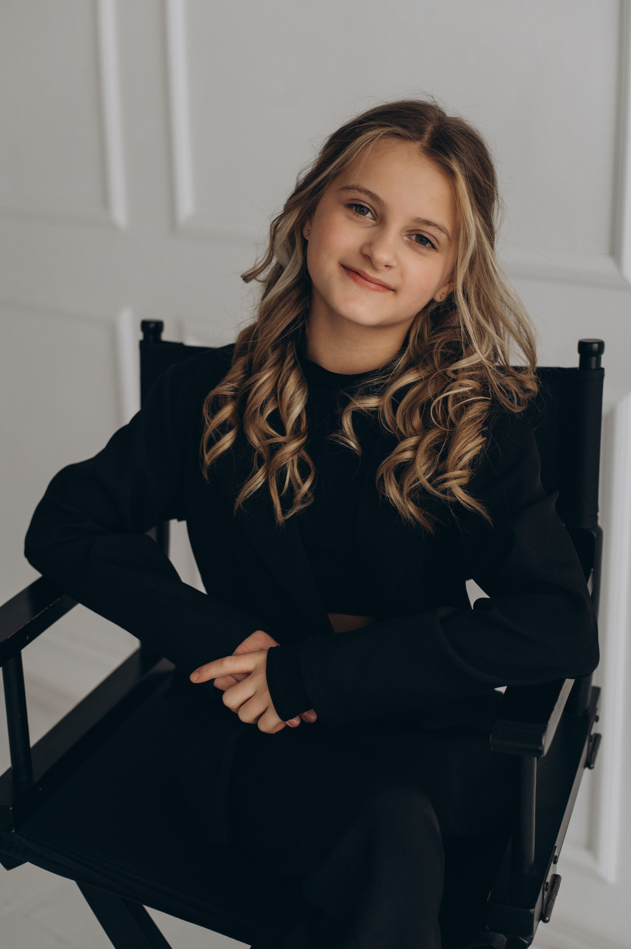 Шкільна фотосесія на віньєтки Тернопіль, шкільні альбоми, фотосесія випускників Тернопіль, випускний альбом, фотограф випускний Тернопіль. Сімейний, дитячий та індивідуальний фотограф в м. Тернопіль, м. Львів