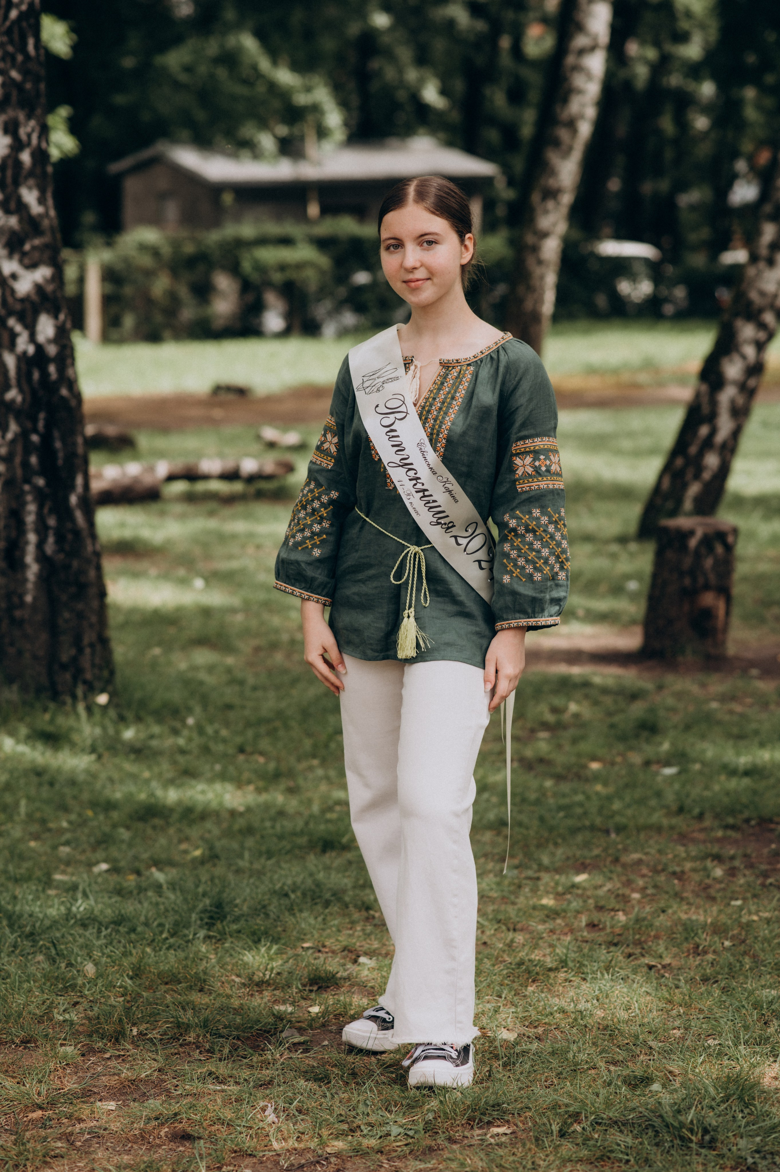 Фотосесія останнього дзвоника, фотосесія випускників Тернопіль, випускний 2024. Сімейний, дитячий та індивідуальний фотограф в м. Тернопіль, м. Львів