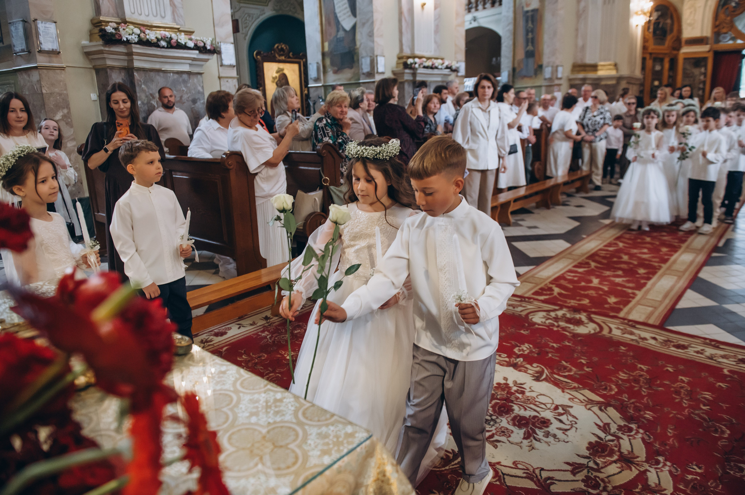 Фотосесія Першого Причастя Тернопіль, фотосесія Причастя Тернопіль, Таїнство Першого Причастя Тернопіль, Катедра Причастя Тернопіль. Сімейний, дитячий та індивідуальний фотограф в м. Тернопіль, м. Львів