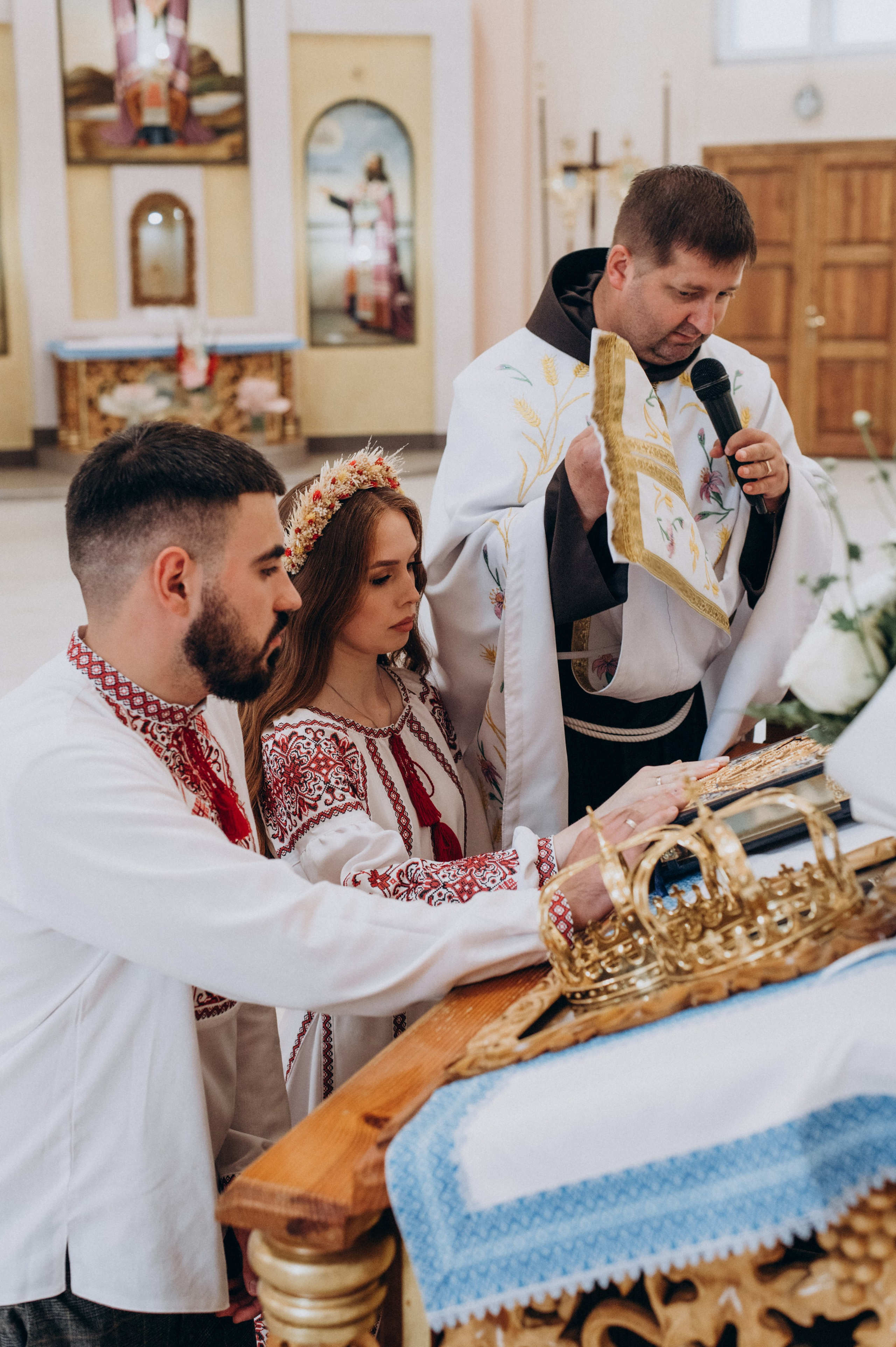 Фотосесія весілля, фотосесія вінчання Тернопіль, весільний фотограф Тернопіль, весільна зйомка Тернопіль. Сімейний, дитячий та індивідуальний фотограф в м. Тернопіль, м. Львів