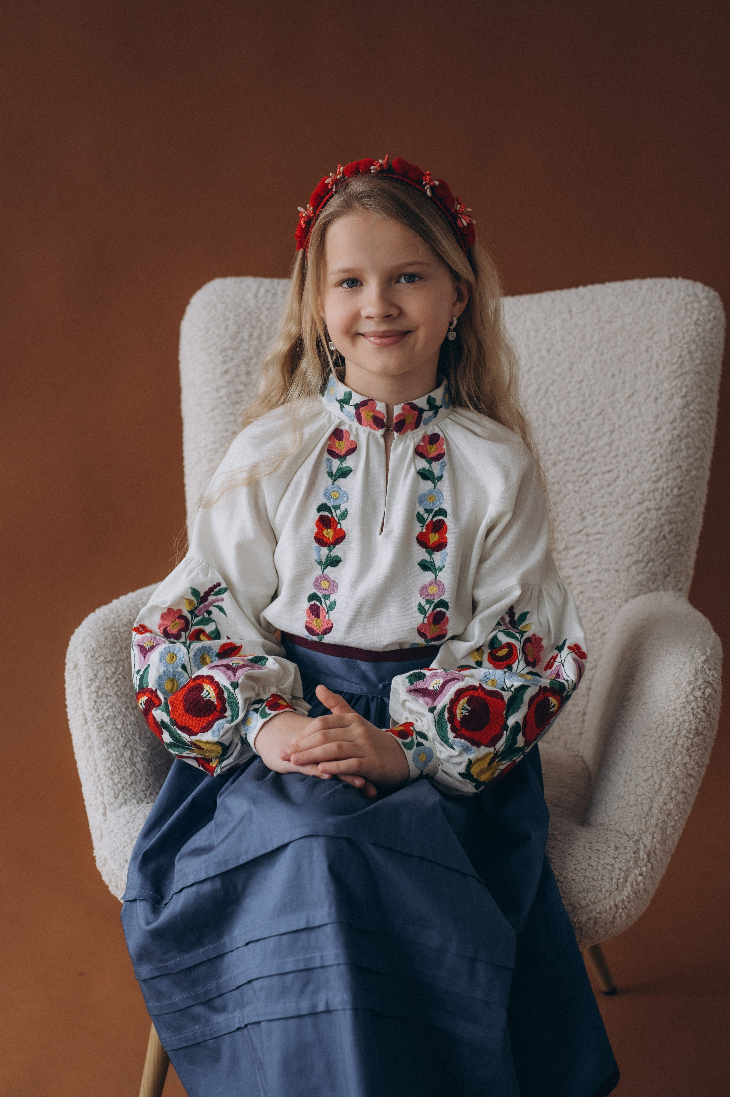 Шкільна фотосесія на віньєтки Тернопіль, фотосесія випускників Тернопіль, зйомка на віньєтки, шкільні фотоальбоми Тернопіль. Сімейний, дитячий та індивідуальний фотограф в м. Тернопіль, м. Львів