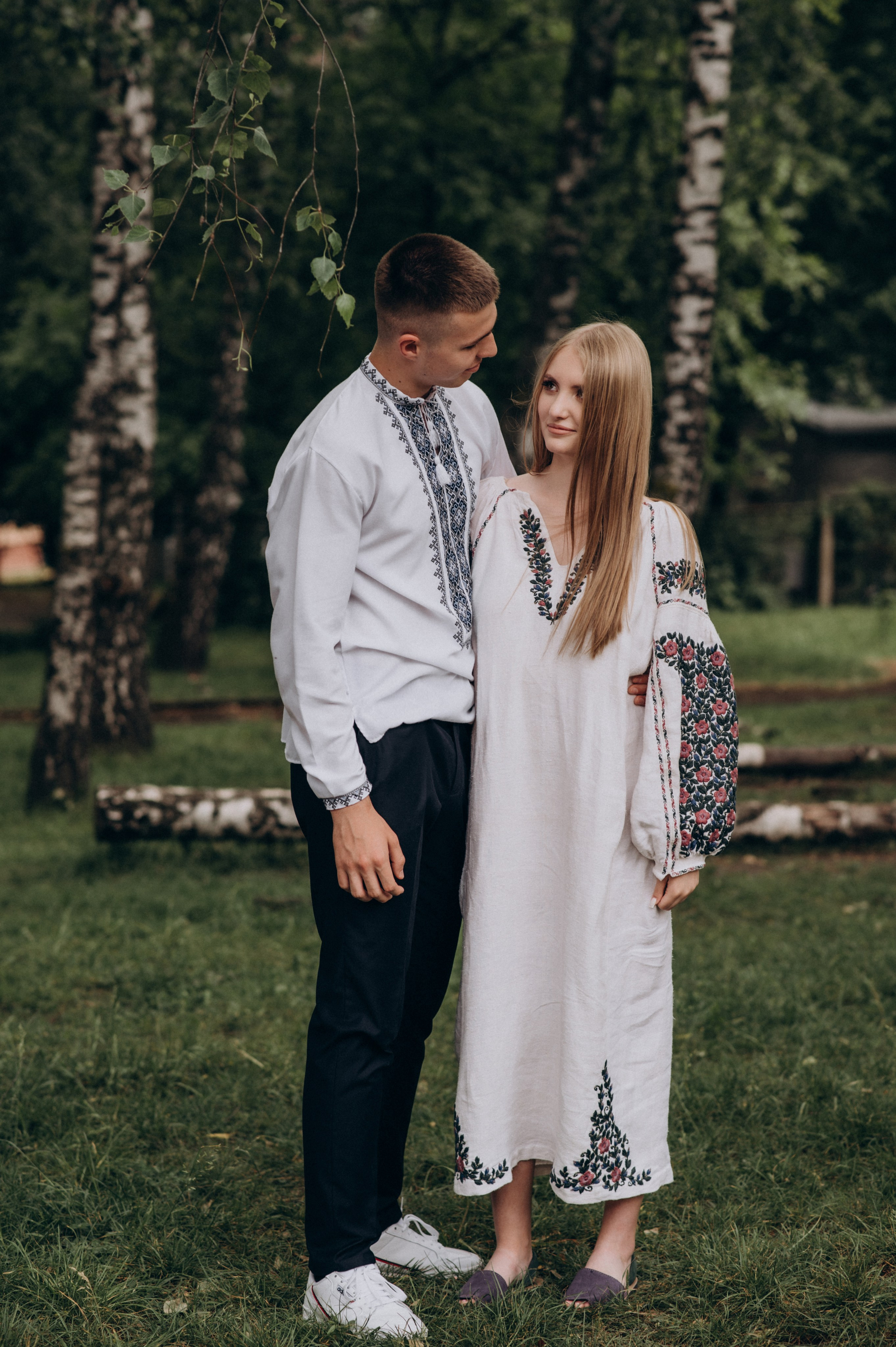 Фотосесія останнього дзвоника, фотосесія випускників Тернопіль, випускний 2024. Сімейний, дитячий та індивідуальний фотограф в м. Тернопіль, м. Львів