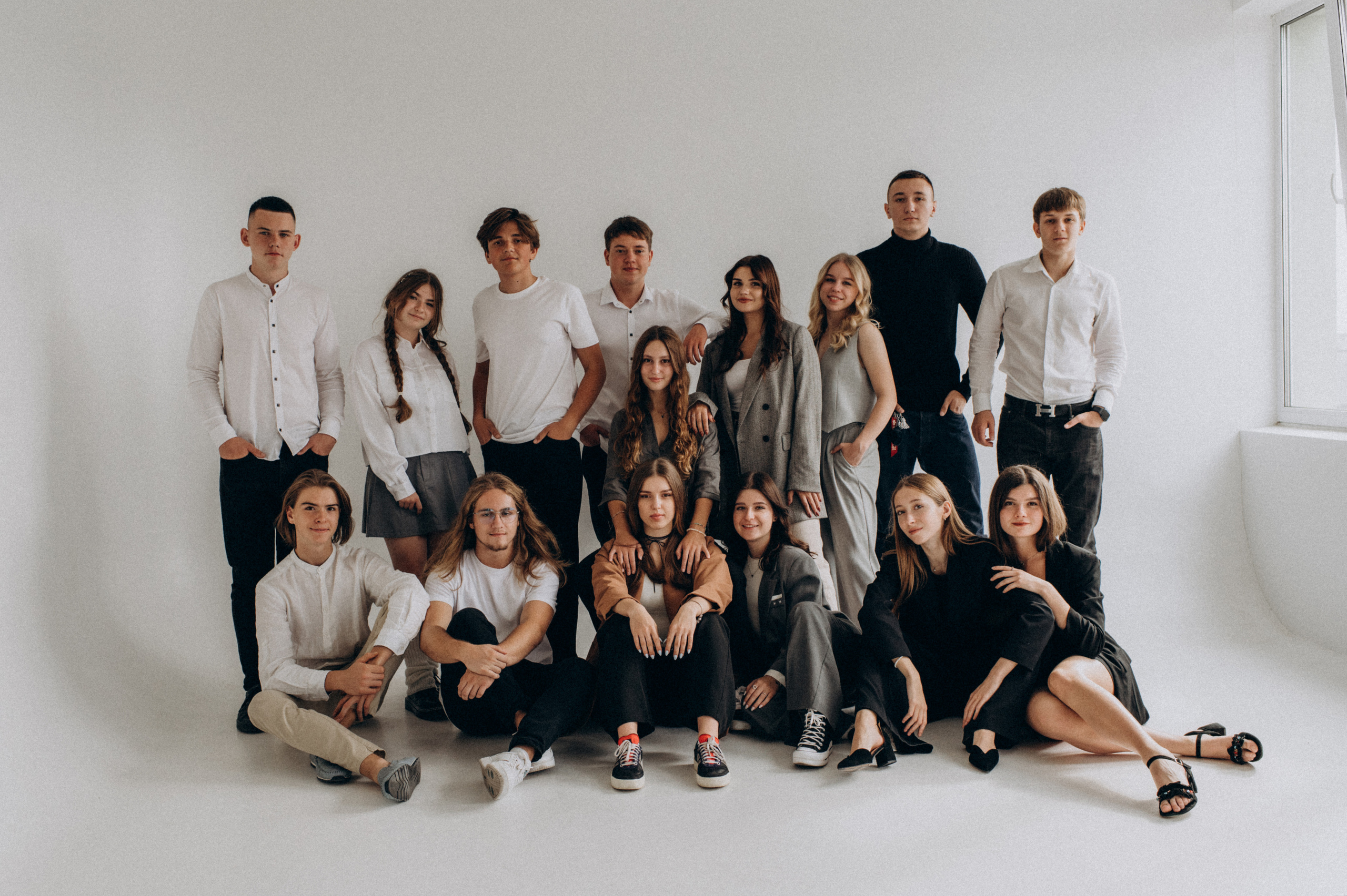 Фотосесія на віньєтки, фотосесія випускників, шкільна фотосесія. Сімейний, дитячий та індивідуальний фотограф в м. Тернопіль, м. Львів