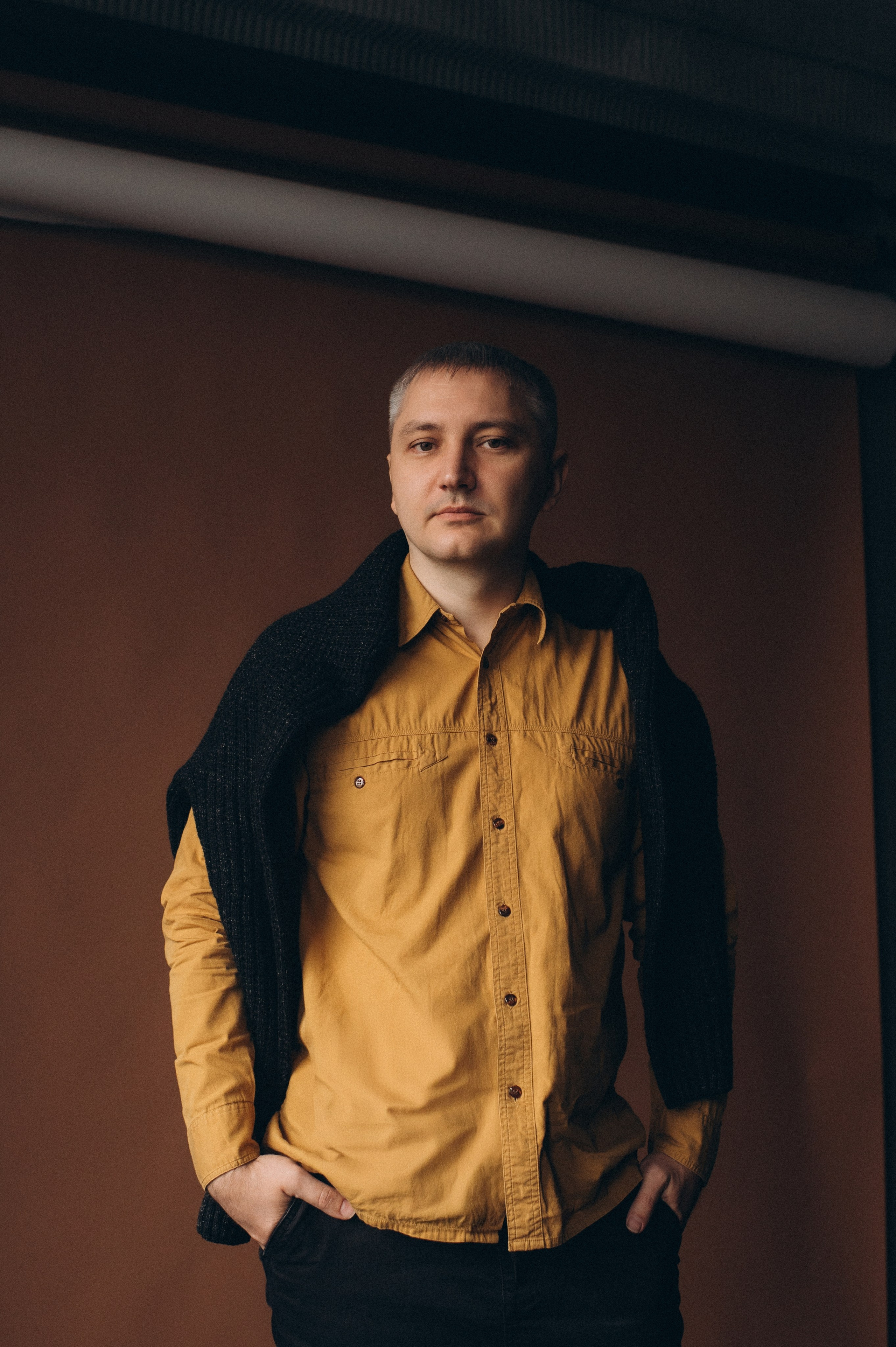 Портретна фотосесія чоловіків, чоловічий портрет, індивідуальна фотосесія Тернопіль, портретний фотограф Тернопіль. Сімейний, дитячий та індивідуальний фотограф в м. Тернопіль, м. Львів