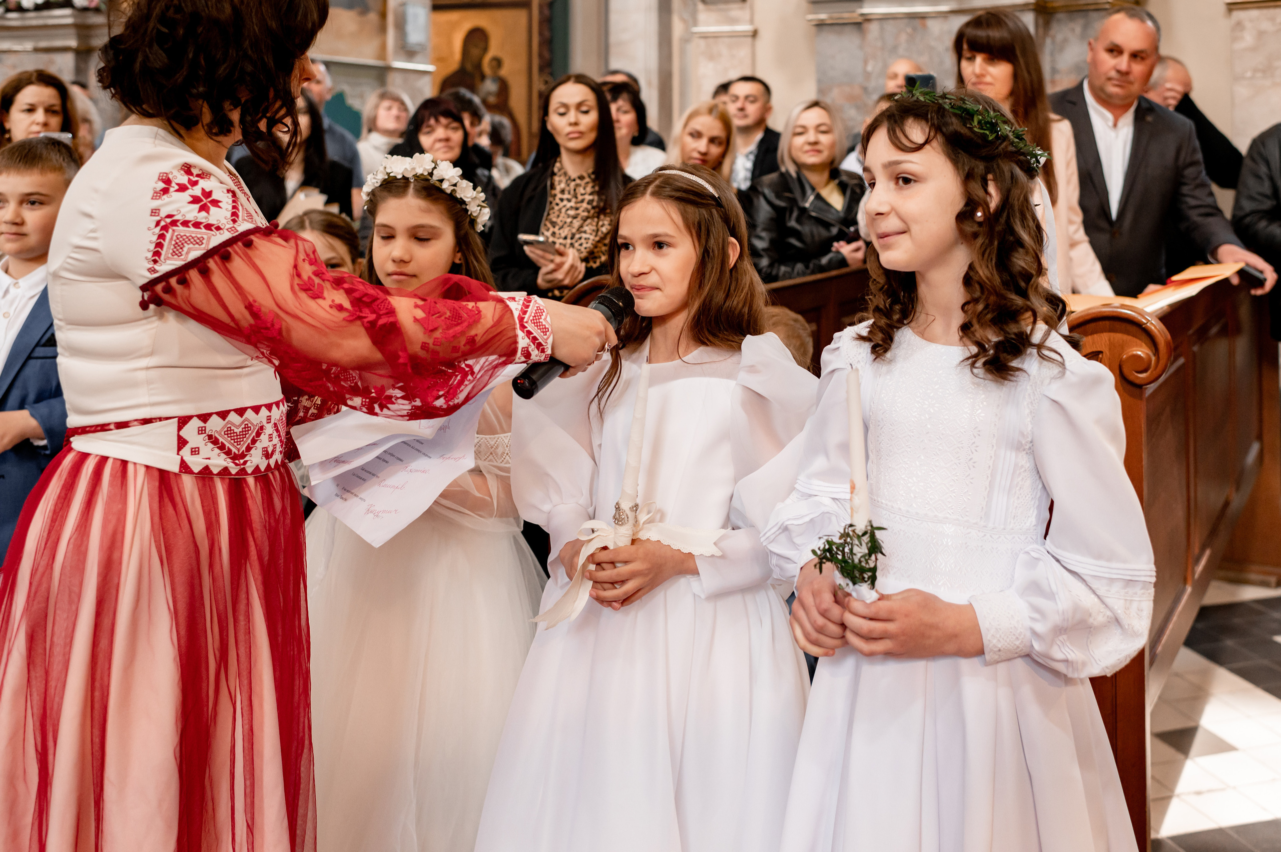 Фотосесія Першого Причастя Тернопіль, зйомка Причастя Тернопіль, Таїнство Першого Причастя Тернопіль, Катедра Причастя Тернопіль. Сімейний, дитячий та індивідуальний фотограф в м. Тернопіль, м. Львів