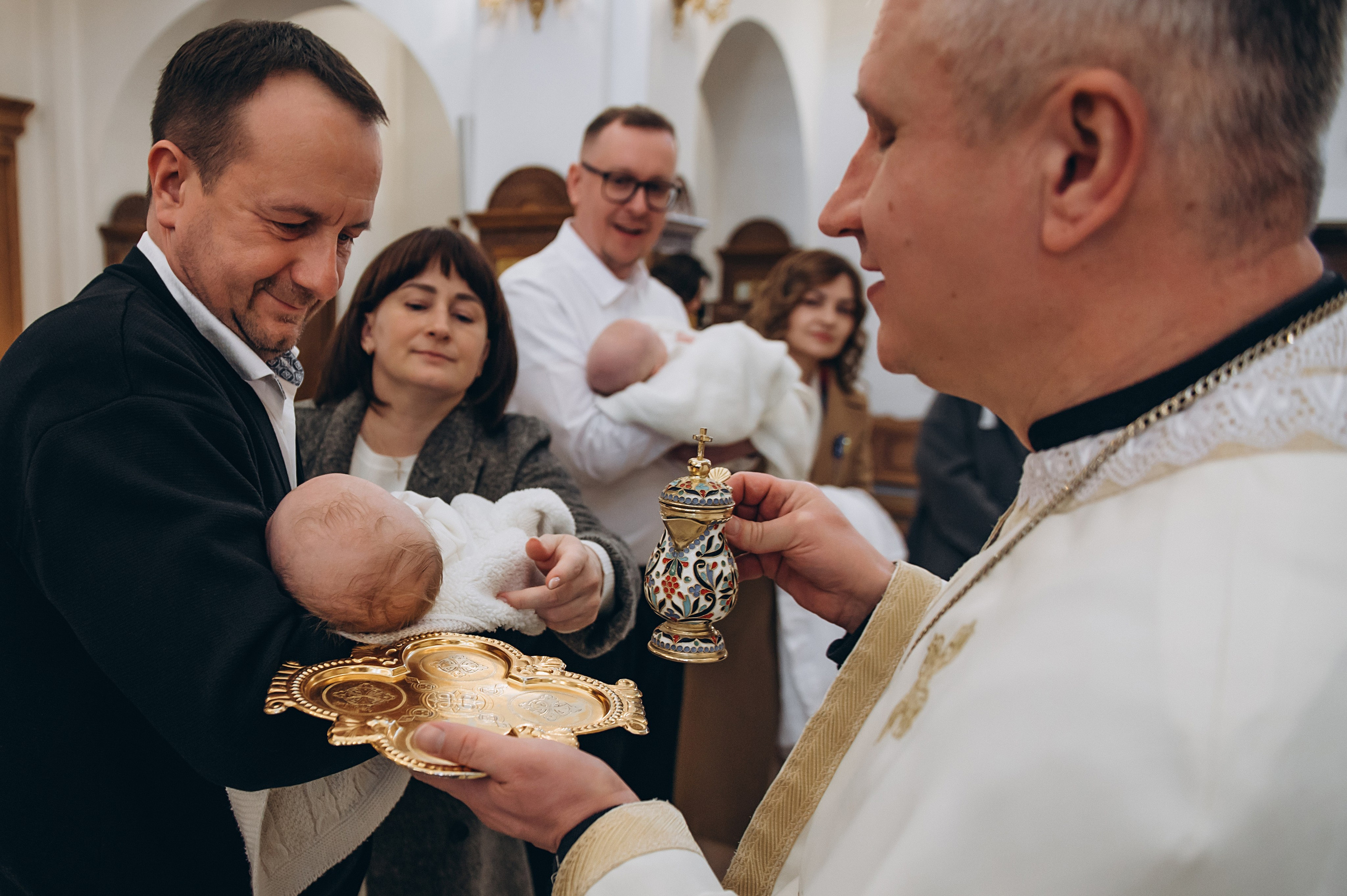 Фотосесія Хрещення Тернопіль, зйомка Хрестин Тернопіль, Храм Різдва Пресвятої Богородиці УГКЦ Тернопіль. Сімейний, дитячий та індивідуальний фотограф в м. Тернопіль, м. Львів