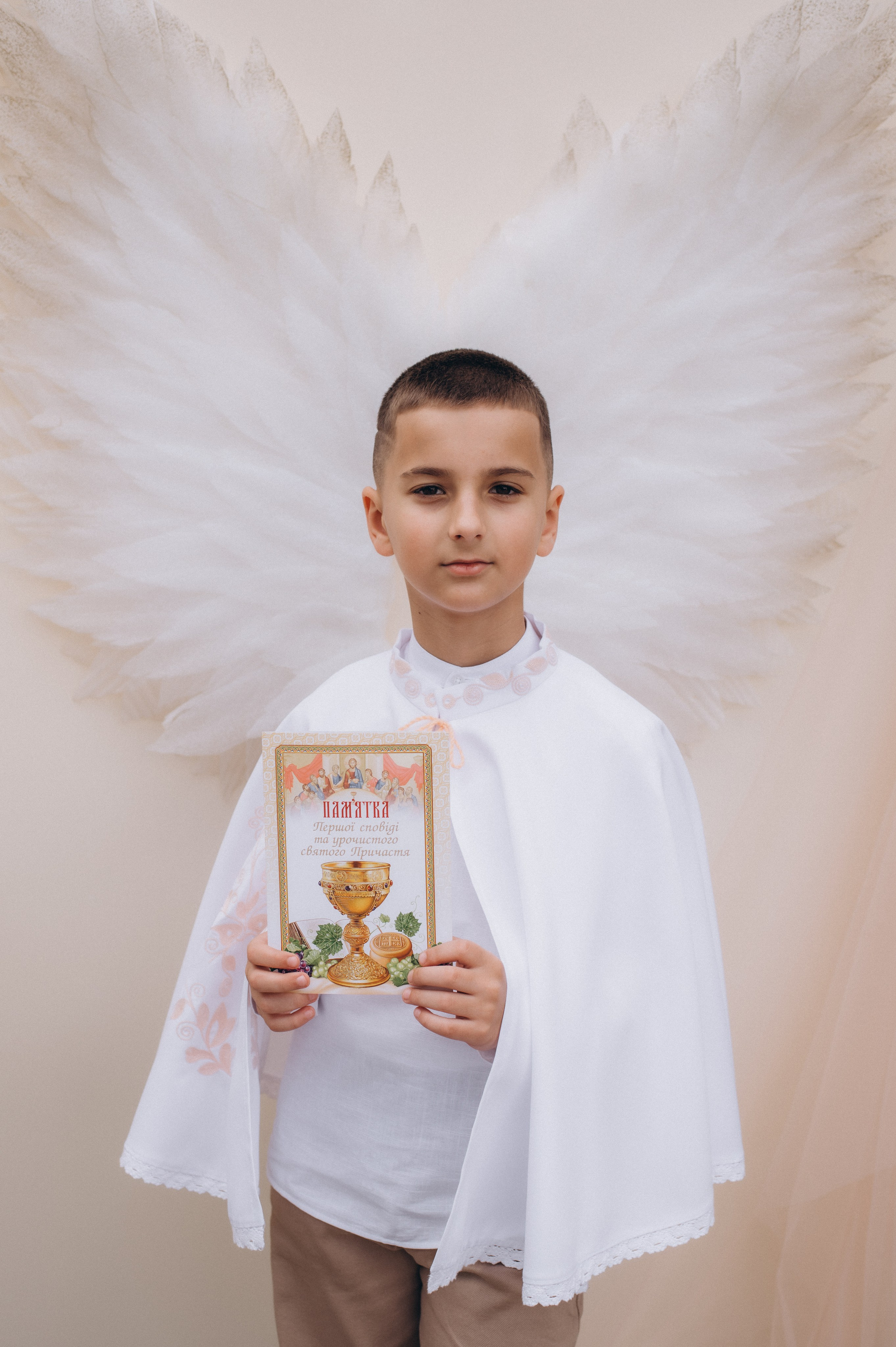 Фотосесія Причастя Тернопіль, зйомка Причастя, фотограф на Причастя Тернопіль, Причастя Львів, Причастя церква Михаїла Тернопіль. Сімейний, дитячий та індивідуальний фотограф в м. Тернопіль, м. Львів