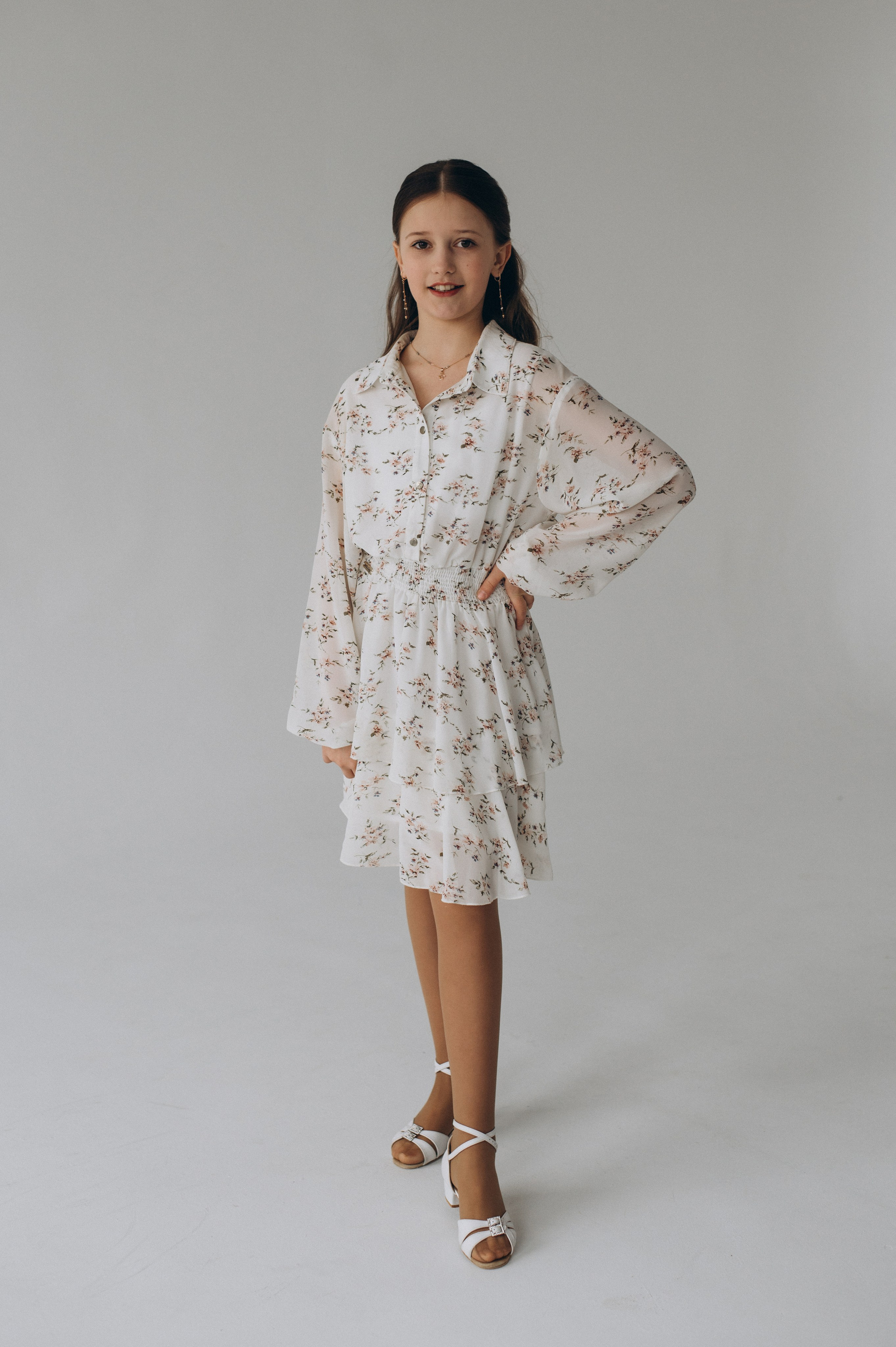 Шкільна фотосесія на віньєтки Тернопіль, шкільні альбоми, фотосесія випускників Тернопіль, випускний альбом, фотограф випускний Тернопіль. Сімейний, дитячий та індивідуальний фотограф в м. Тернопіль, м. Львів