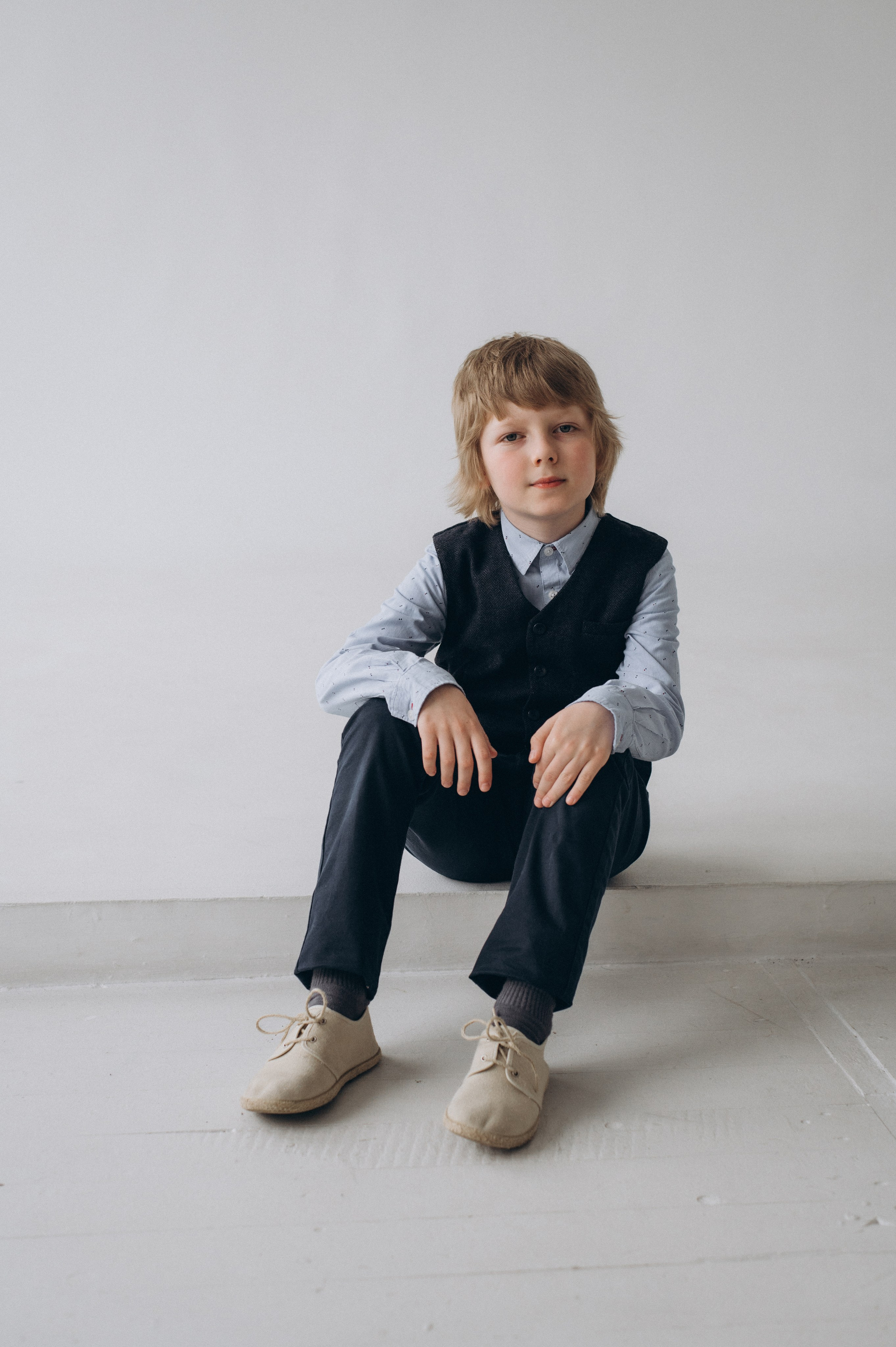 Шкільна фотосесія на віньєтки Тернопіль, фотосесія випускників Тернопіль, зйомка на віньєтки, шкільні фотоальбоми Тернопіль. Сімейний, дитячий та індивідуальний фотограф в м. Тернопіль, м. Львів