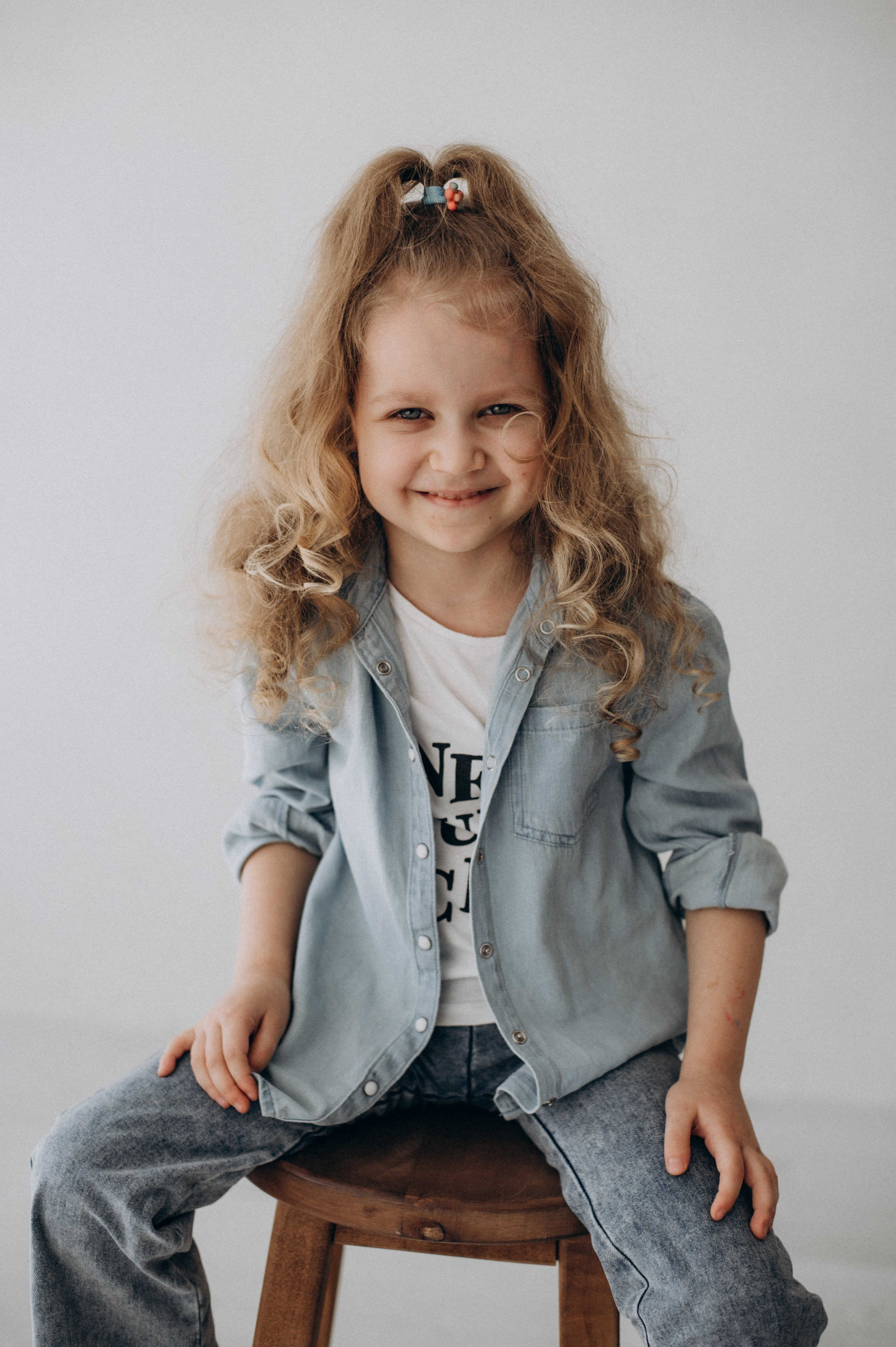 Сімейна фотосесія у студії, зйомка мами і дитини фотосесія Тернопіль Львів. Сімейний, дитячий та індивідуальний фотограф в м. Тернопіль, м. Львів