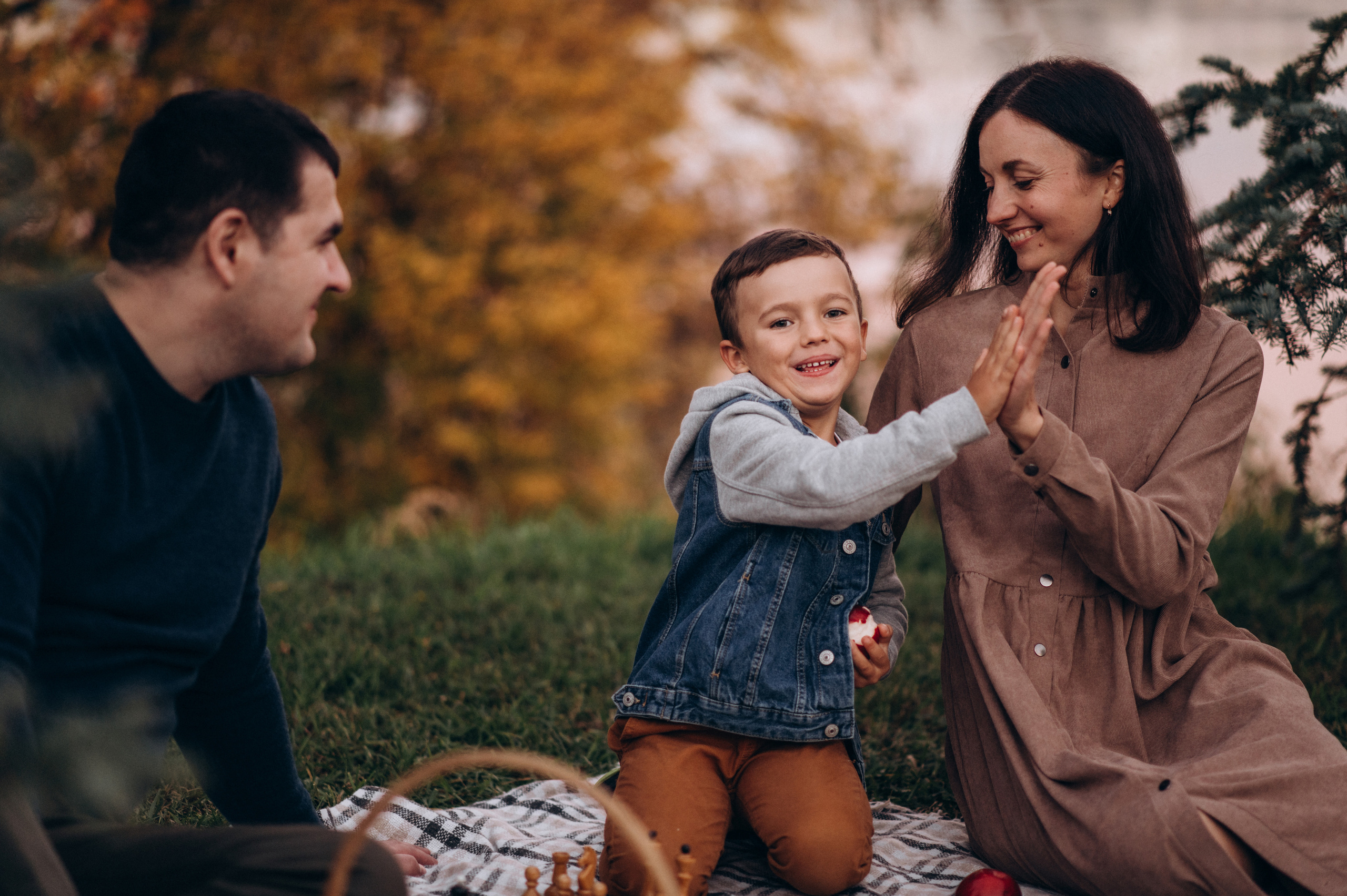 Сімейна фотосесія. Сімейний, дитячий та індивідуальний фотограф в м. Тернопіль, м. Львів