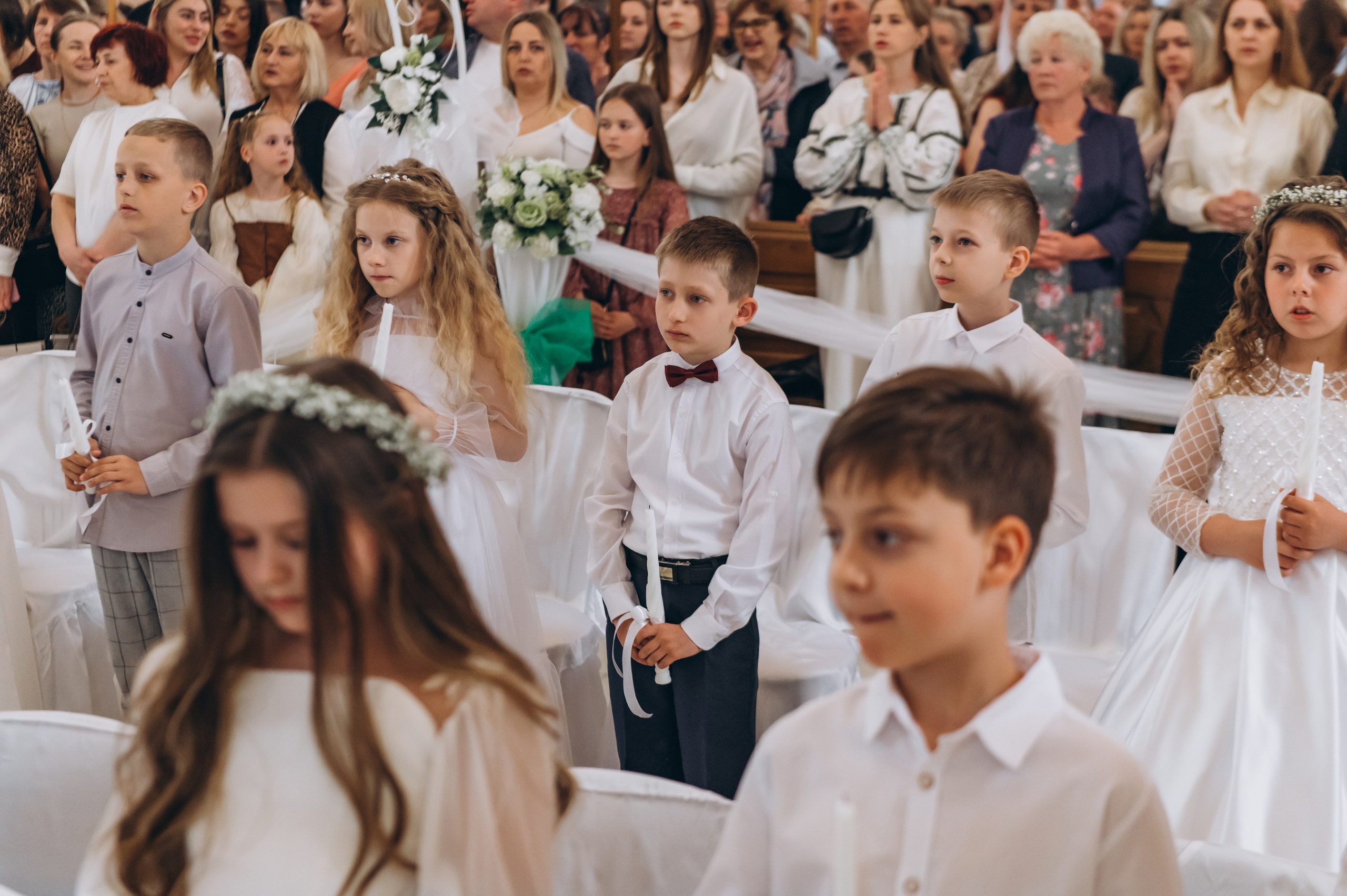 Фотосесія Причастя Тернопіль, зйомка Причастя, фотограф на Причастя Тернопіль, Причастя Львів, церква Петра і Павла. Сімейний, дитячий та індивідуальний фотограф в м. Тернопіль, м. Львів