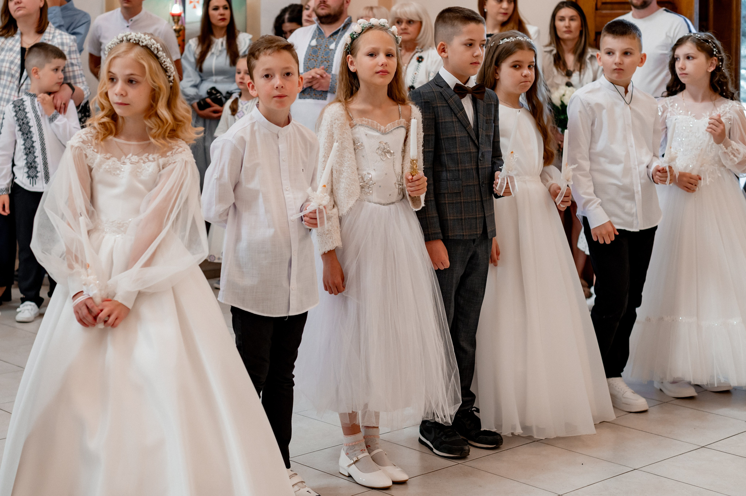 Фотосесія Першого Причастя Тернопіль, зйомка Причастя Тернопіль, Таїнство Першого Причастя Тернопіль, Катедра Причастя Тернопіль. Сімейний, дитячий та індивідуальний фотограф в м. Тернопіль, м. Львів