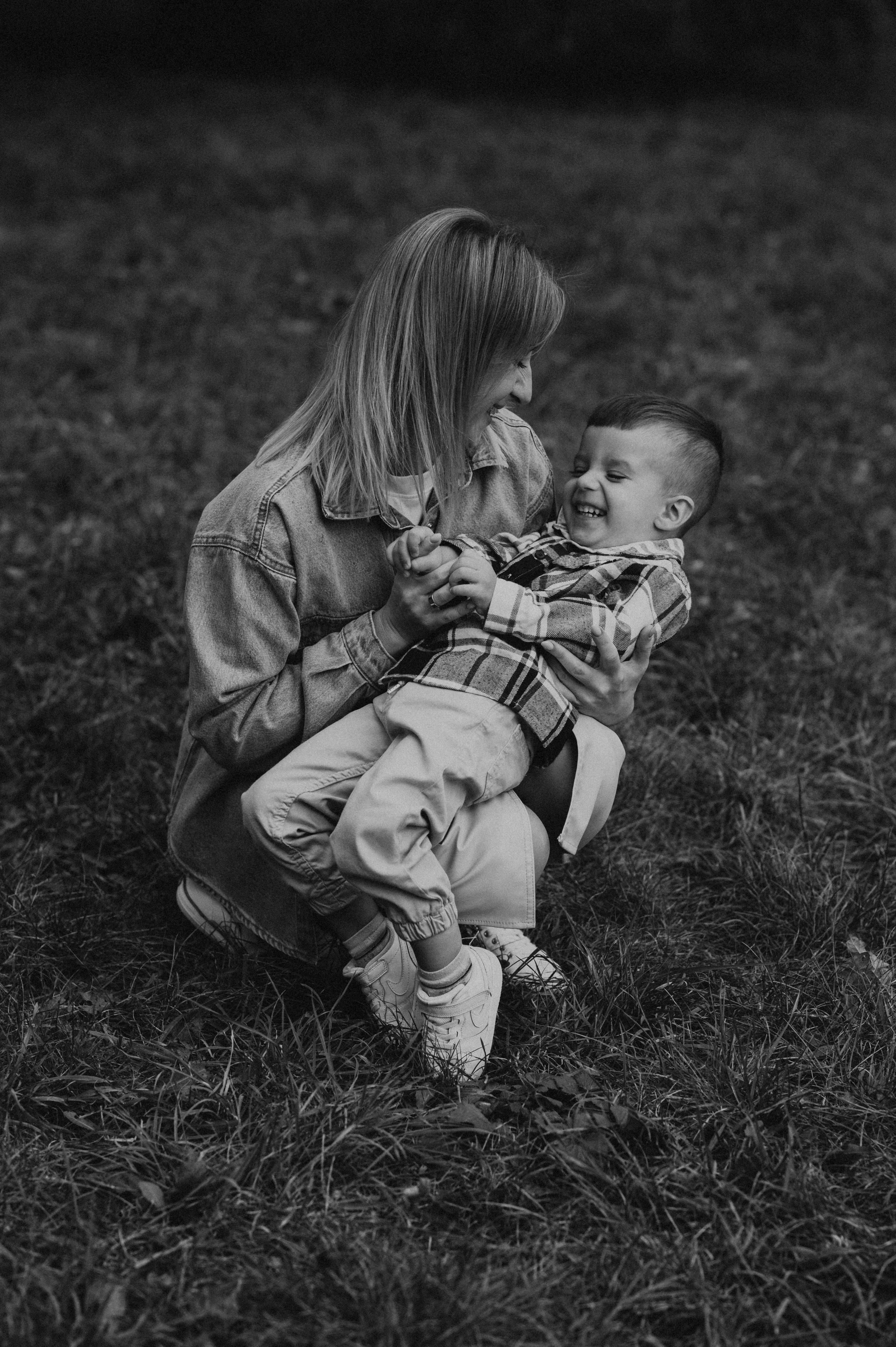 Сімейна дитяча фотосесія дня народження, cake smash. Сімейний, дитячий та індивідуальний фотограф в м. Тернопіль, м. Львів