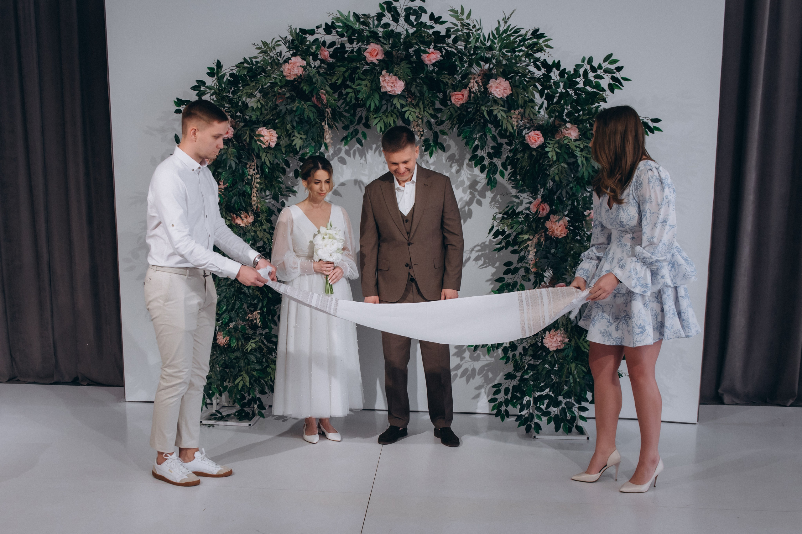 Фотосесія розпису в РАЦС Тернопіль, фотограф на розпис Тернопіль, розпис Березіль, фотосесія весілля Тернопіль. Сімейний, дитячий та індивідуальний фотограф в м. Тернопіль, м. Львів