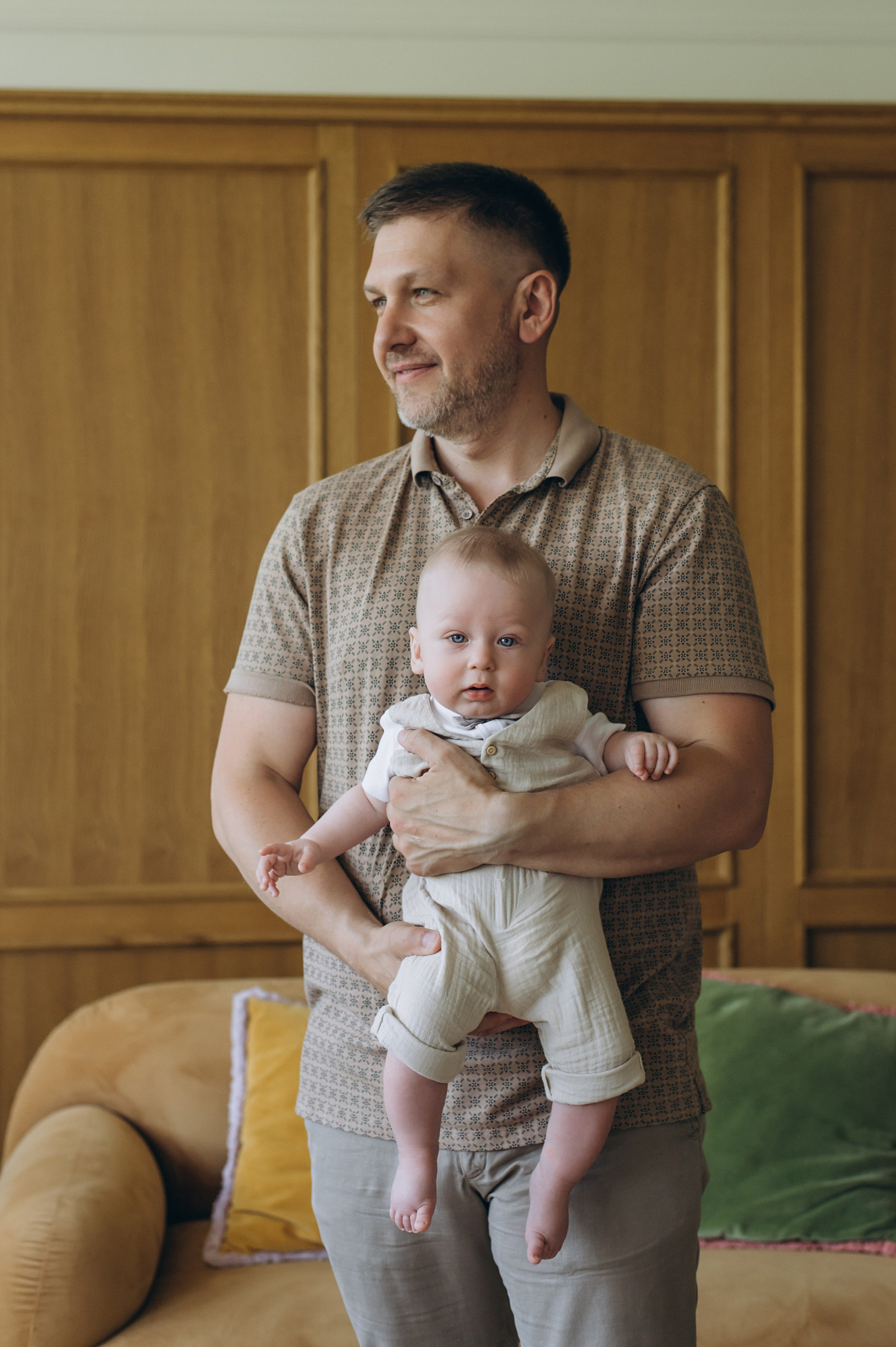 Сімейна фотосесія у студії Тернопіль, сімейний фотограф Тернопіль, сімейна зйомка Львів, фотосесія двійнят, фотосесія близнюків. Сімейний, дитячий та індивідуальний фотограф в м. Тернопіль, м. Львів