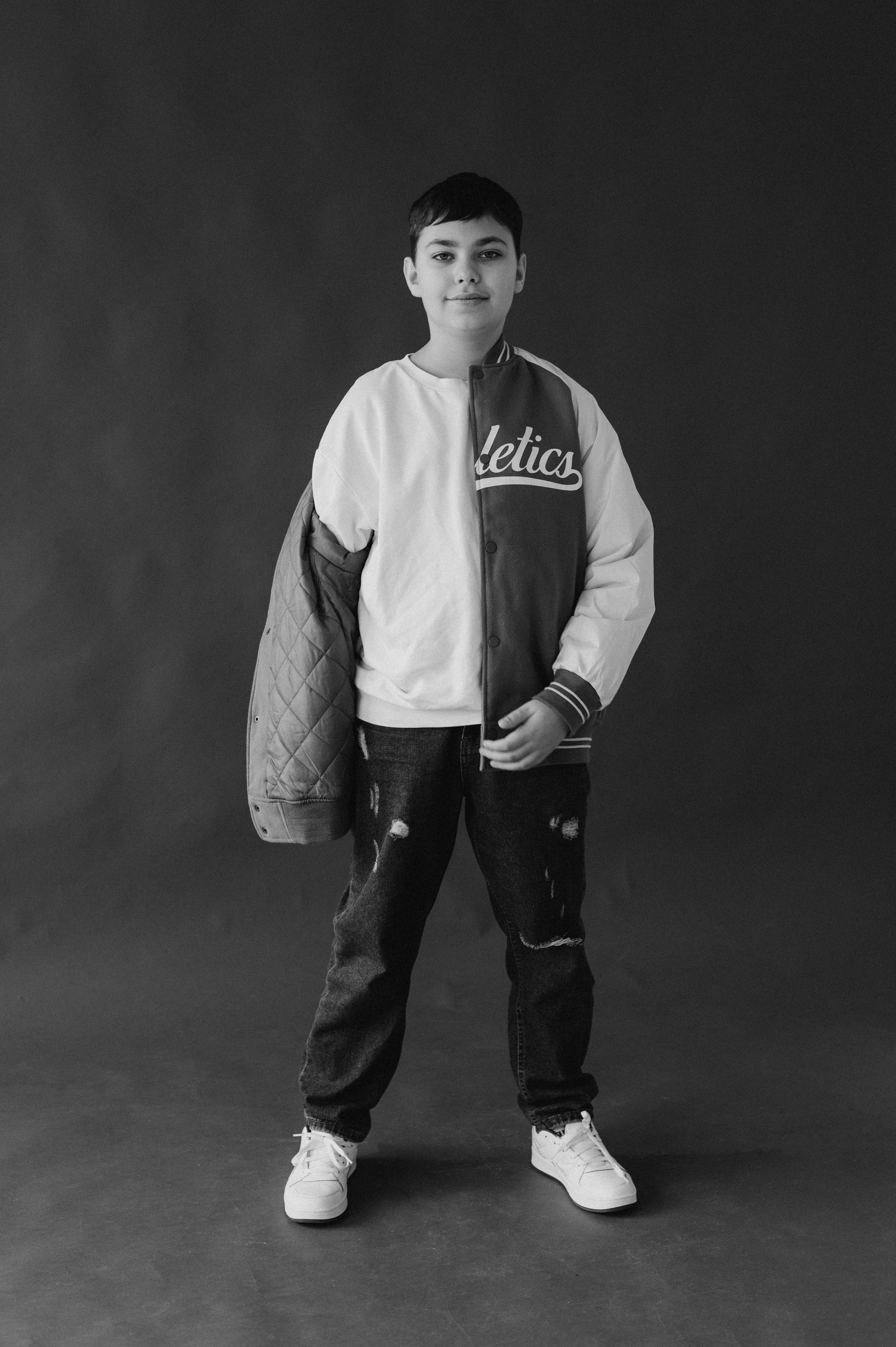 Шкільна фотосесія на віньєтки Тернопіль, шкільні альбоми, фотосесія випускників Тернопіль, випускний альбом, фотограф випускний Тернопіль. Сімейний, дитячий та індивідуальний фотограф в м. Тернопіль, м. Львів