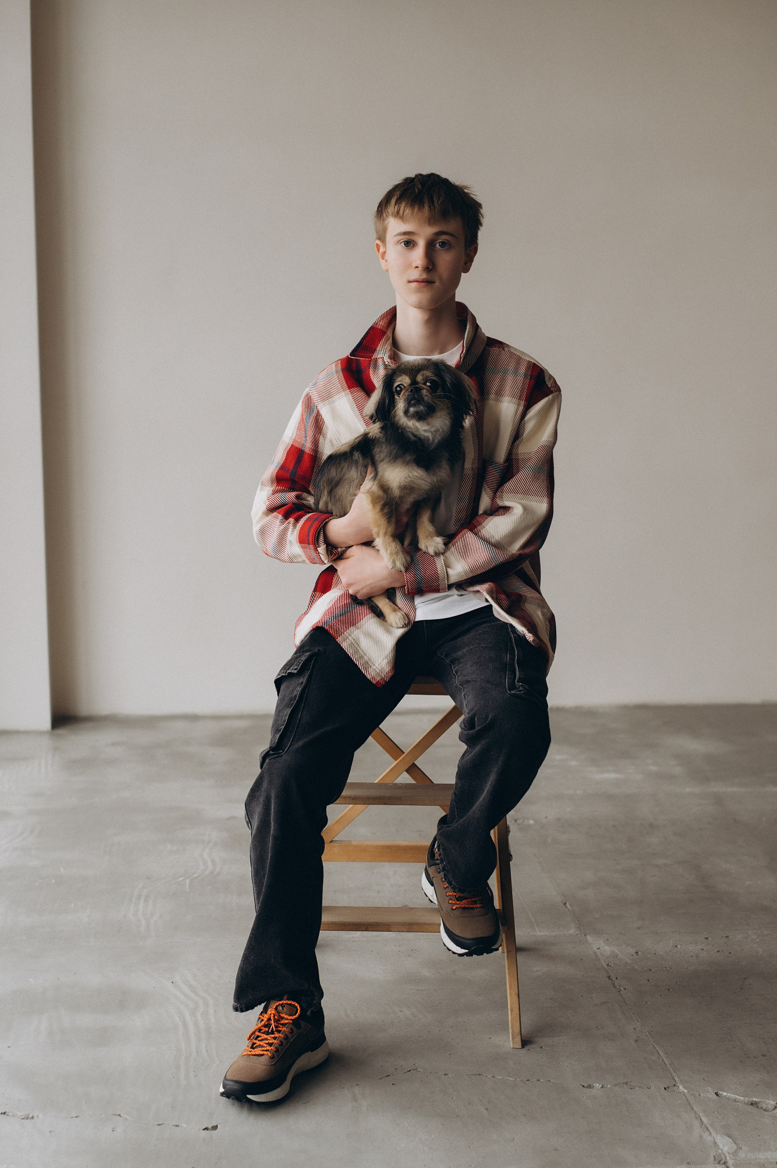 Фотосесія мама і син, сімейна фотосесія Тернопіль, зйомка мами з сином, сімейний фотограф Тернопіль, зйомка з домашнім улюбленцем. Сімейний, дитячий та індивідуальний фотограф в м. Тернопіль, м. Львів