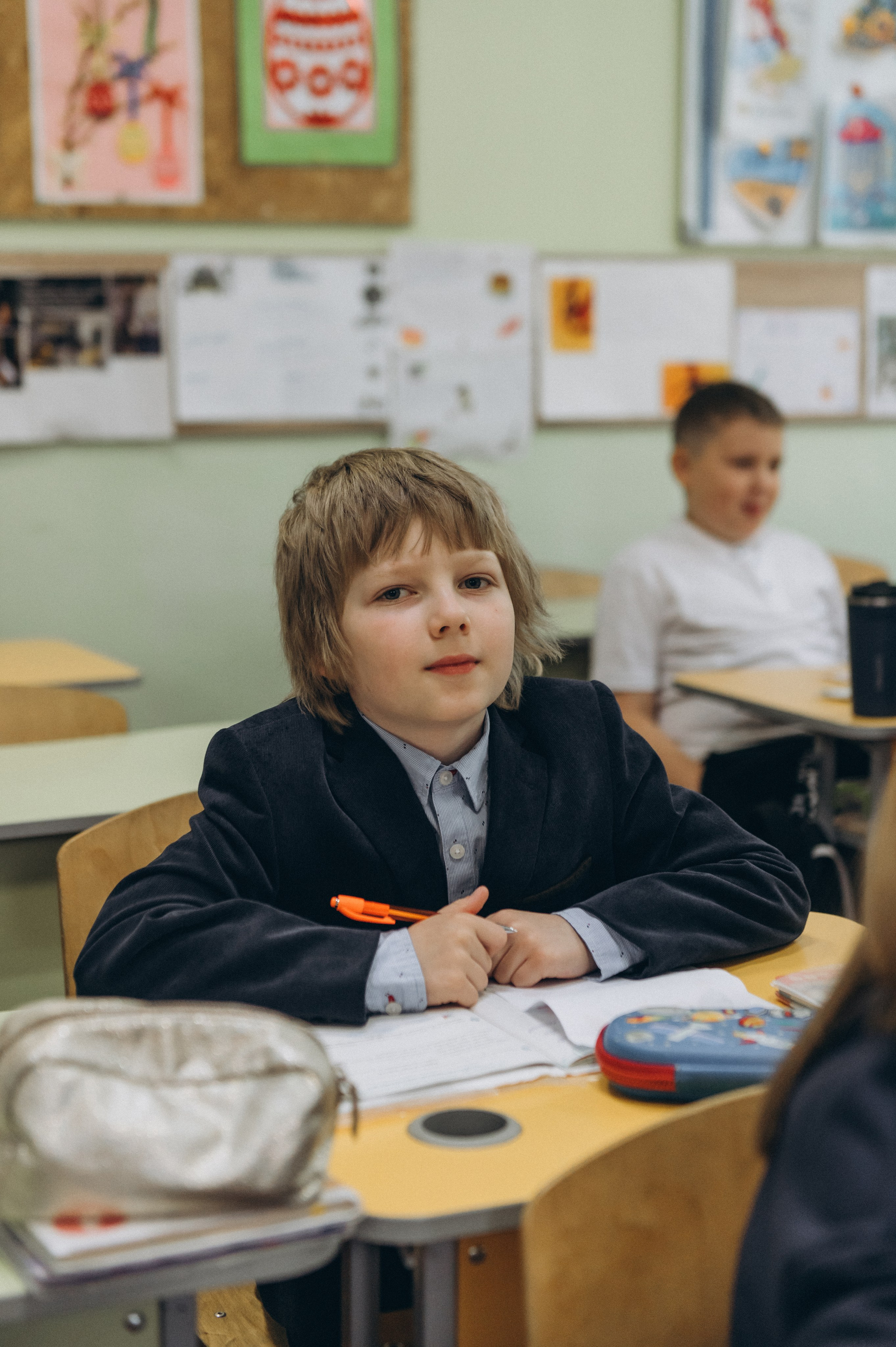 Шкільна фотосесія на віньєтки Тернопіль, фотосесія випускників Тернопіль, зйомка на віньєтки, шкільні фотоальбоми Тернопіль. Сімейний, дитячий та індивідуальний фотограф в м. Тернопіль, м. Львів