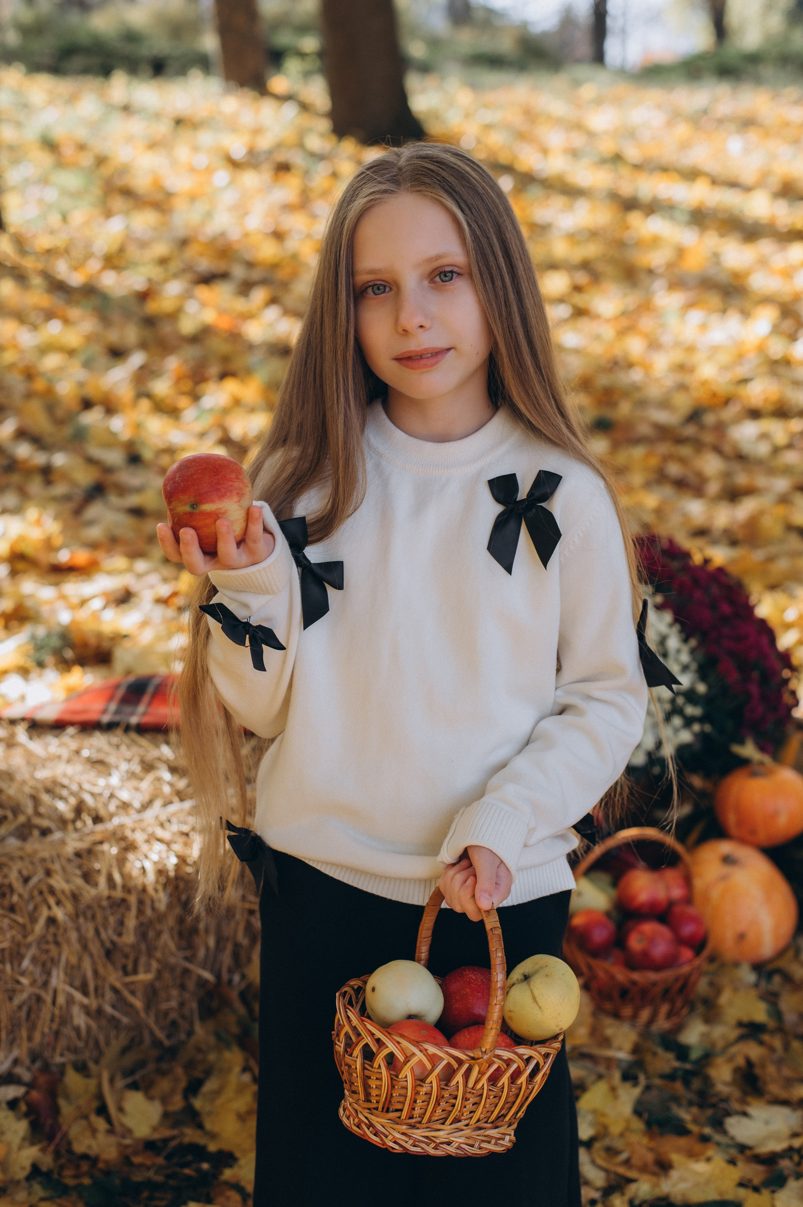 Осіння фотосесія 4 класу на віньєтки, випускні фотоальбоми Тернопіль, фотосесія випускників Тернопіль, шкільний випускний альбом Тернопіль. Сімейний, дитячий та індивідуальний фотограф в м. Тернопіль, м. Львів