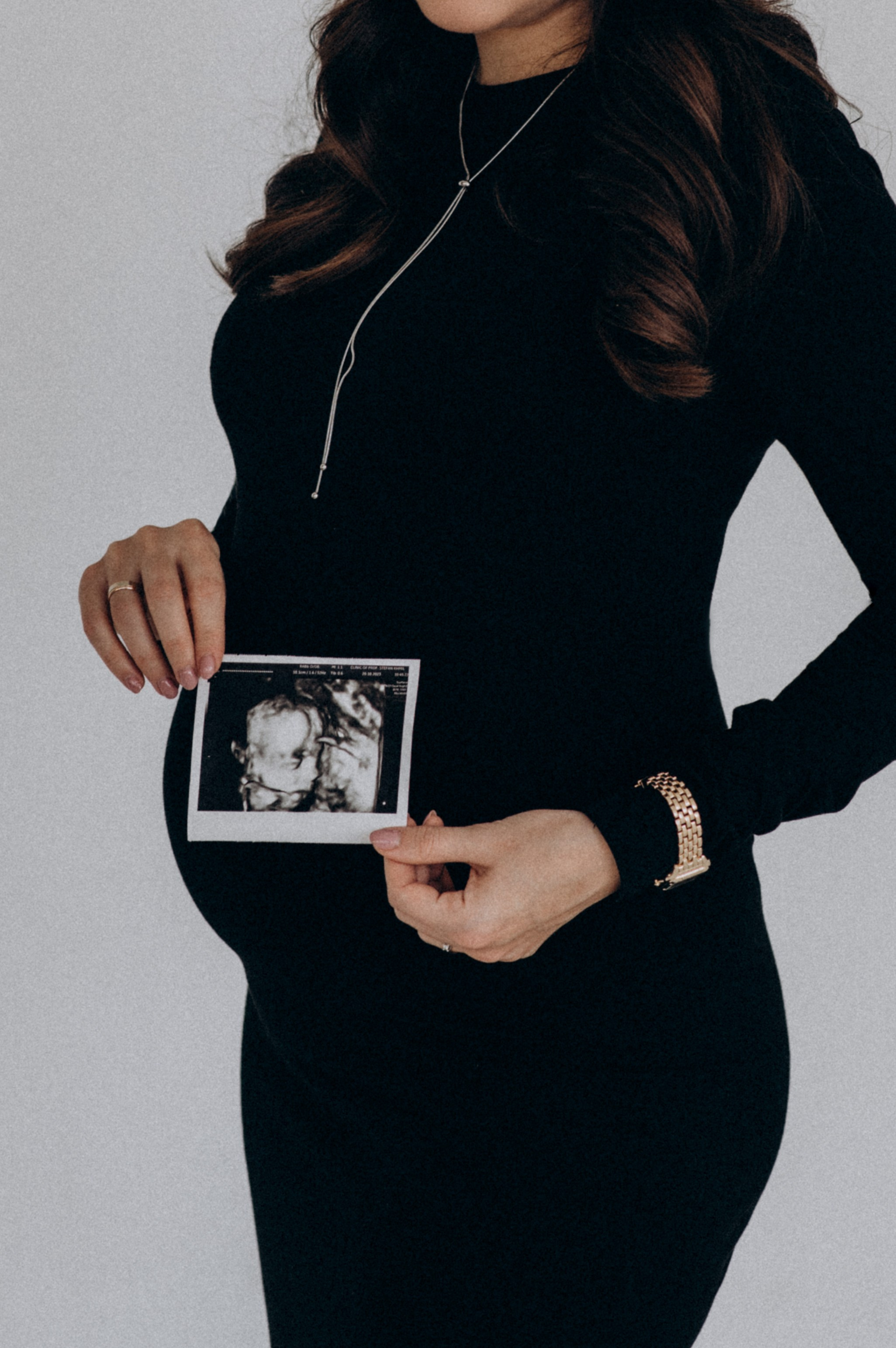 Фотосесія вагітності, зйомка вагітних. Сімейний, дитячий та індивідуальний фотограф в м. Тернопіль, м. Львів