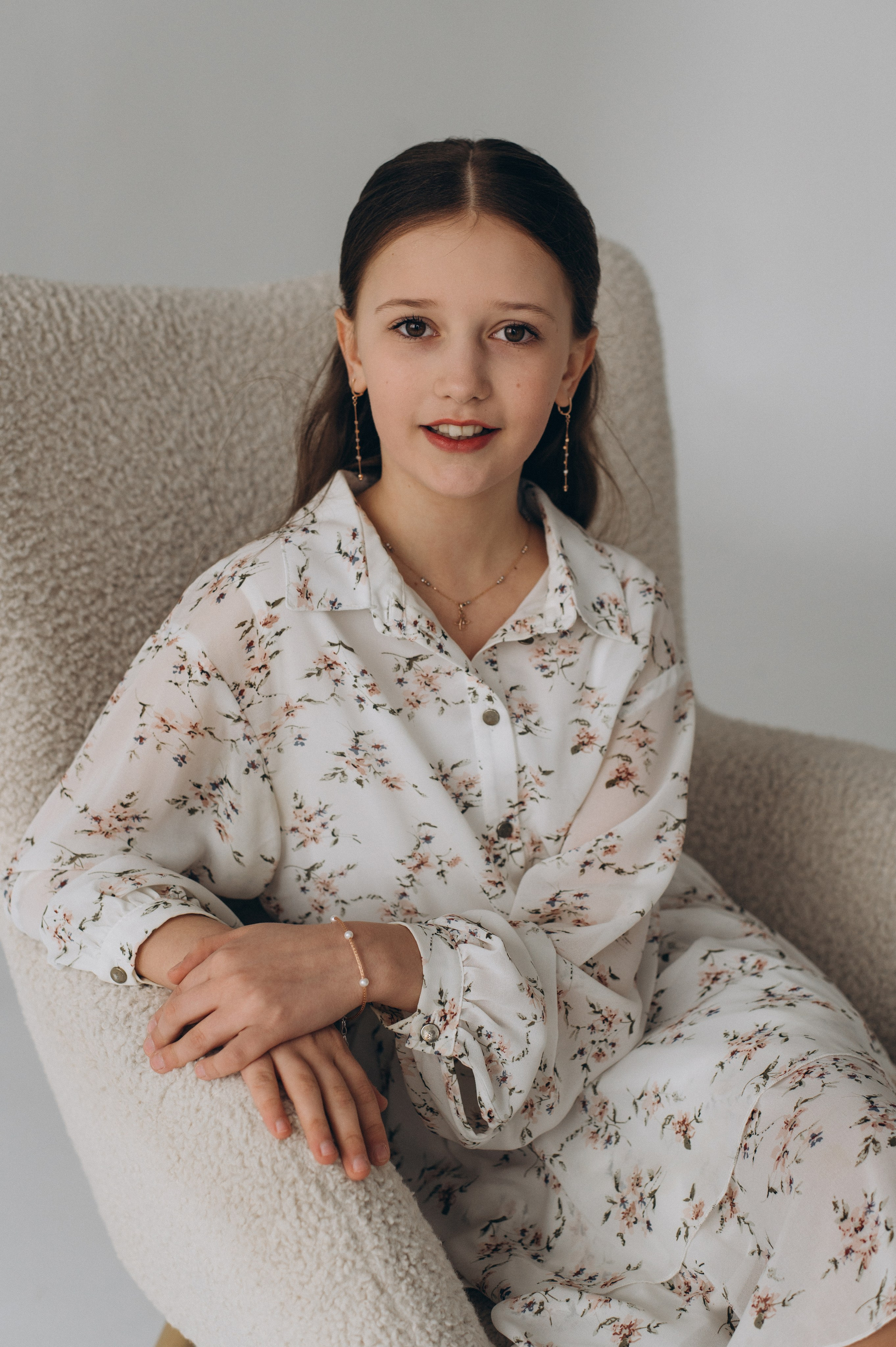 Шкільна фотосесія на віньєтки Тернопіль, шкільні альбоми, фотосесія випускників Тернопіль, випускний альбом, фотограф випускний Тернопіль. Сімейний, дитячий та індивідуальний фотограф в м. Тернопіль, м. Львів