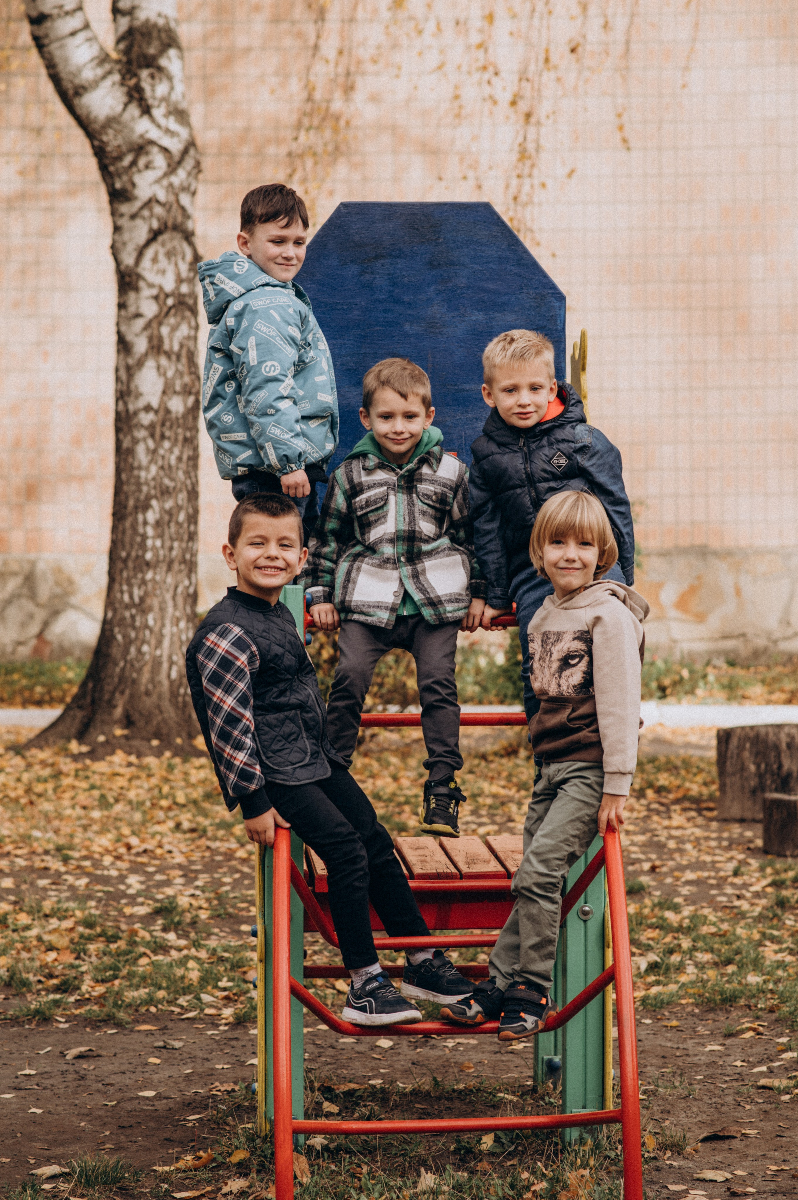 Фотосесія в дитячому садку, фотосесія на віньєтки, випускні фотоальбоми Тернопіль, шкільні фотоальбоми Тернопіль, зйомка випускного садочку. Сімейний, дитячий та індивідуальний фотограф в м. Тернопіль, м. Львів