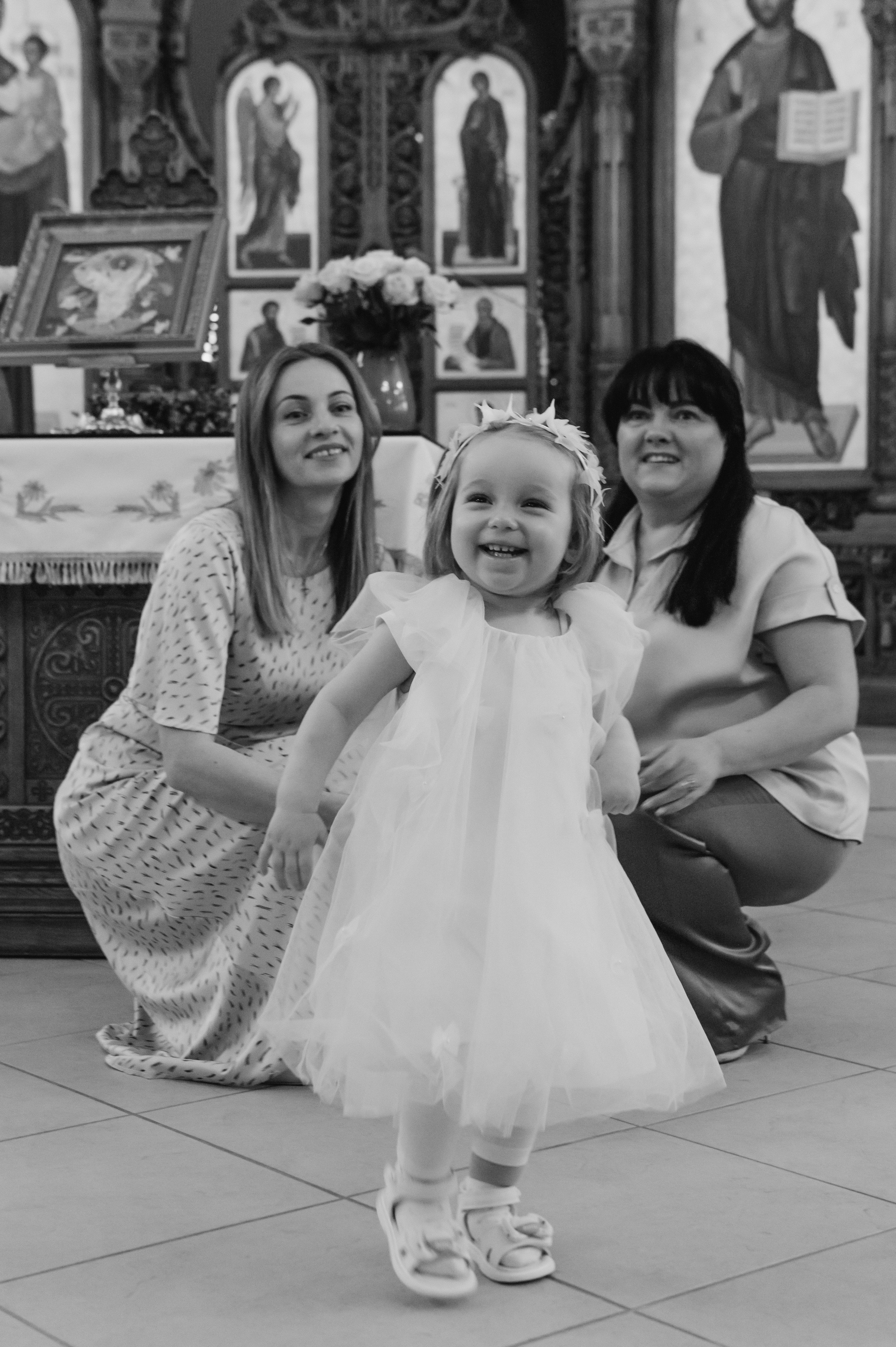 Фотосесія Хрещення Тернопіль, зйомка Хрестин Тернопіль, фотограф на хрестини Тернопіль, хрещення Львів. Сімейний, дитячий та індивідуальний фотограф в м. Тернопіль, м. Львів