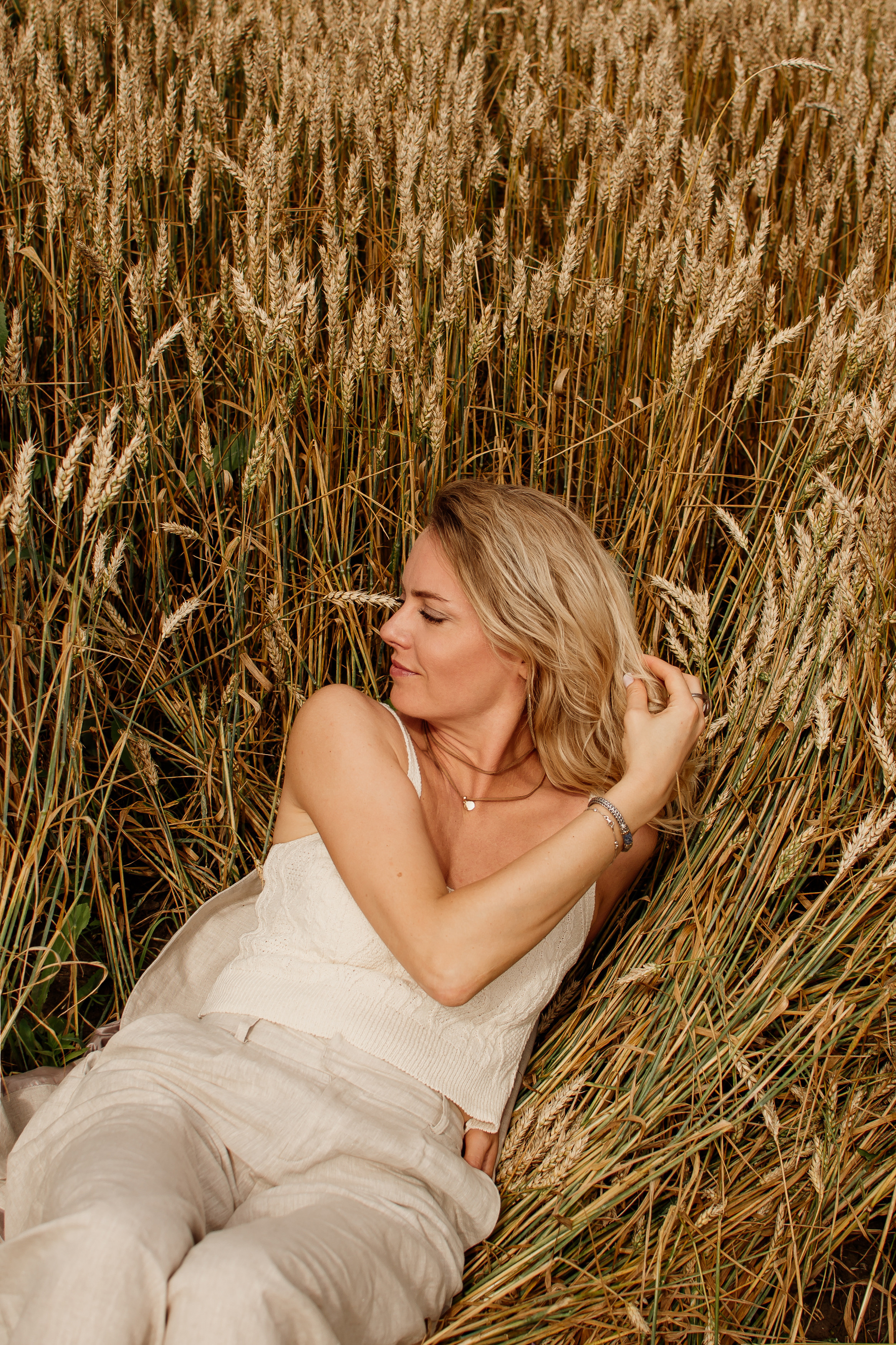 Фотосесія в пшениці. Тернопільська обл. Сімейний, дитячий та індивідуальний фотограф в м. Тернопіль, м. Львів