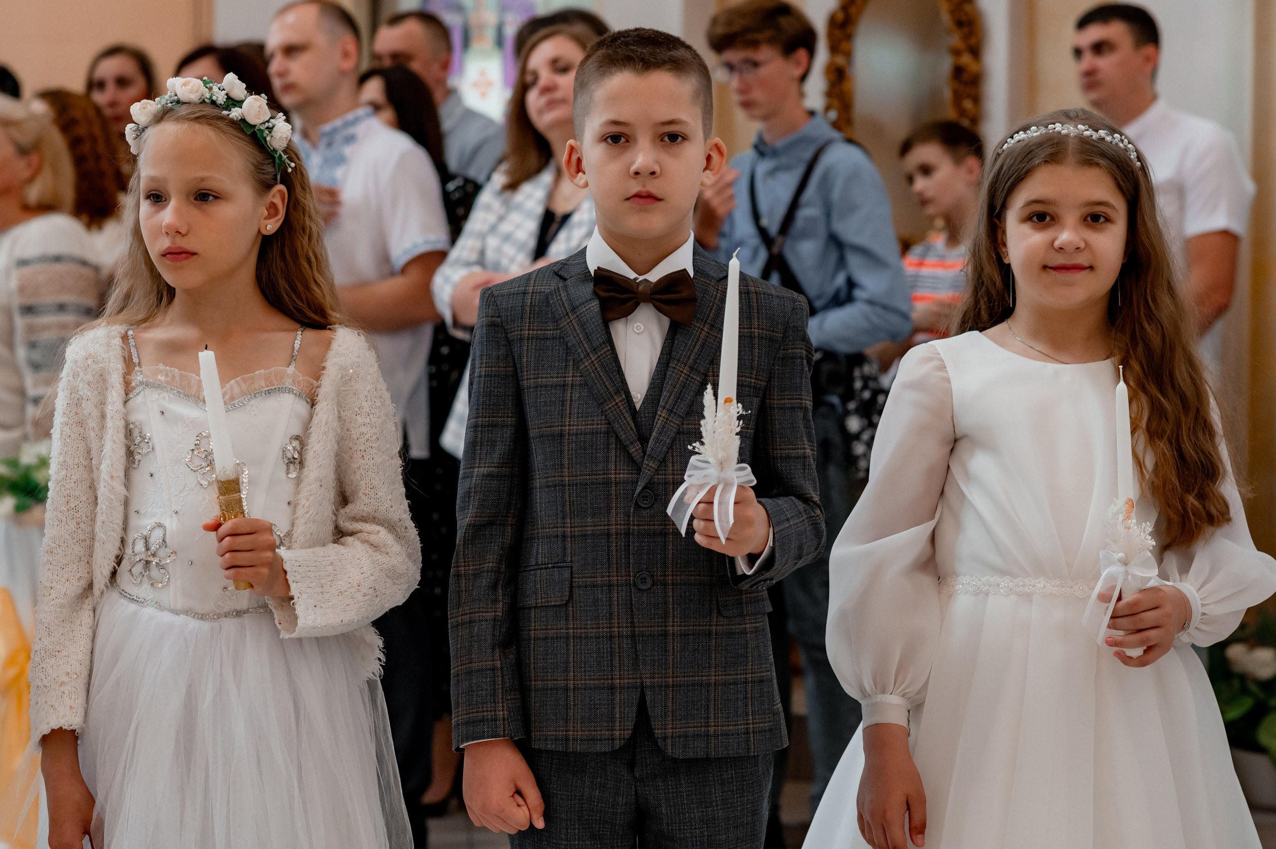 Фотосесія Першого Причастя Тернопіль, зйомка Причастя Тернопіль, Таїнство Першого Причастя Тернопіль, Катедра Причастя Тернопіль. Сімейний, дитячий та індивідуальний фотограф в м. Тернопіль, м. Львів