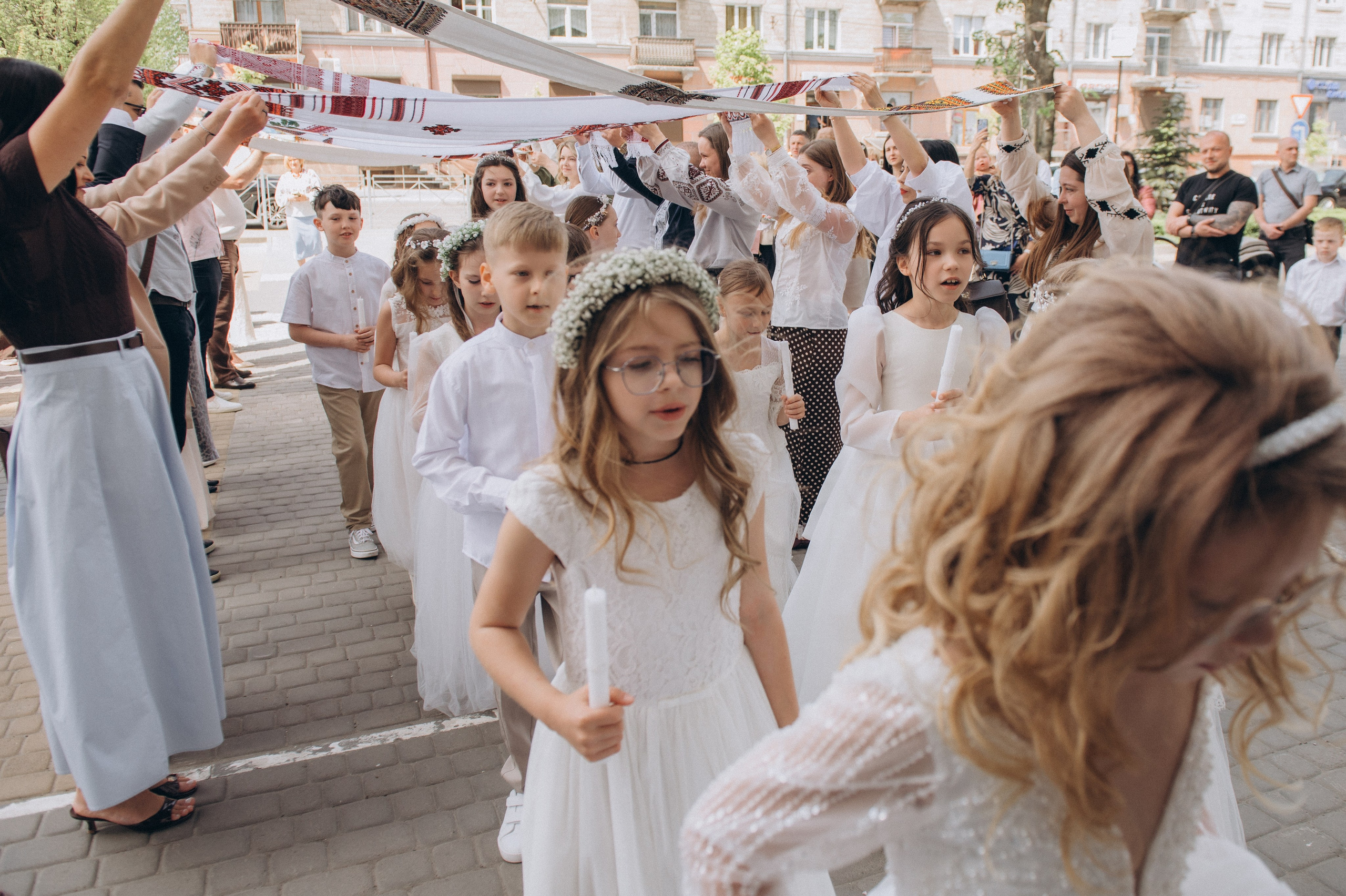 Фотосесія Першого Причастя Тернопіль, фотосесія Причастя Тернопіль, Таїнство Першого Причастя Тернопіль, Катедра Причастя Тернопіль. Сімейний, дитячий та індивідуальний фотограф в м. Тернопіль, м. Львів
