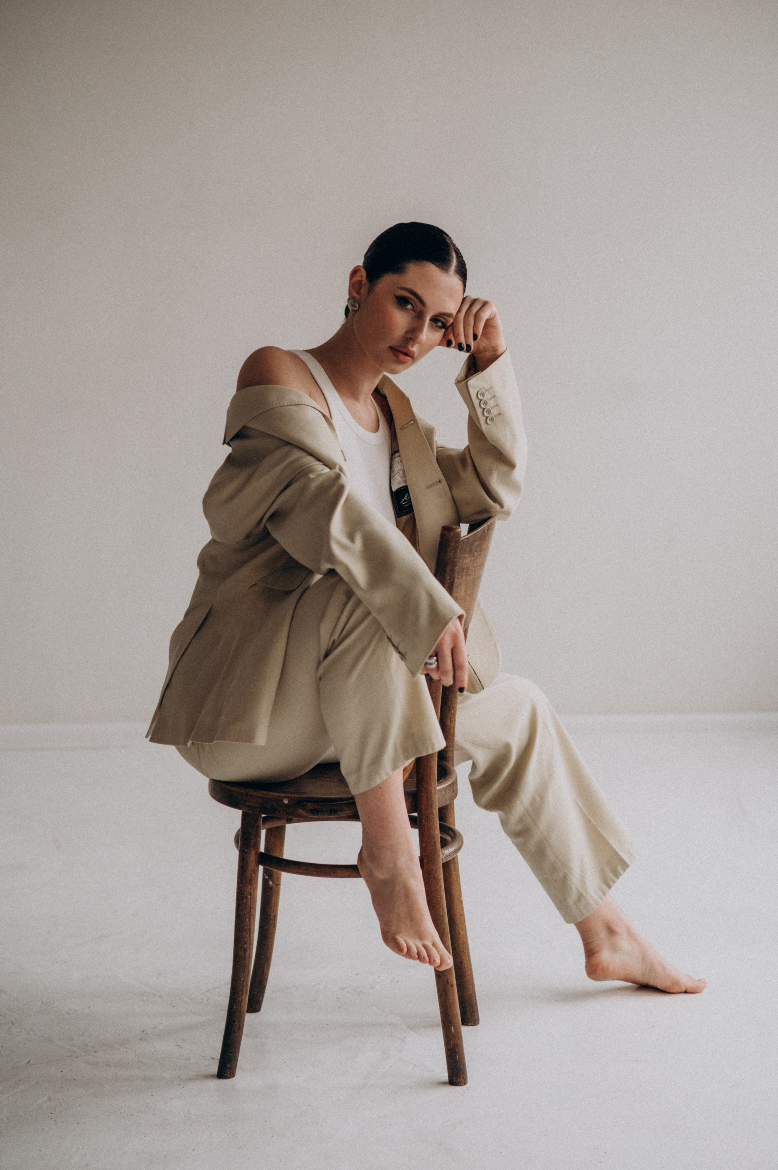 Індивідуальна фотосесія у студії, індивідуальна зйомка Тернопіль Львів. Сімейний, дитячий та індивідуальний фотограф в м. Тернопіль, м. Львів