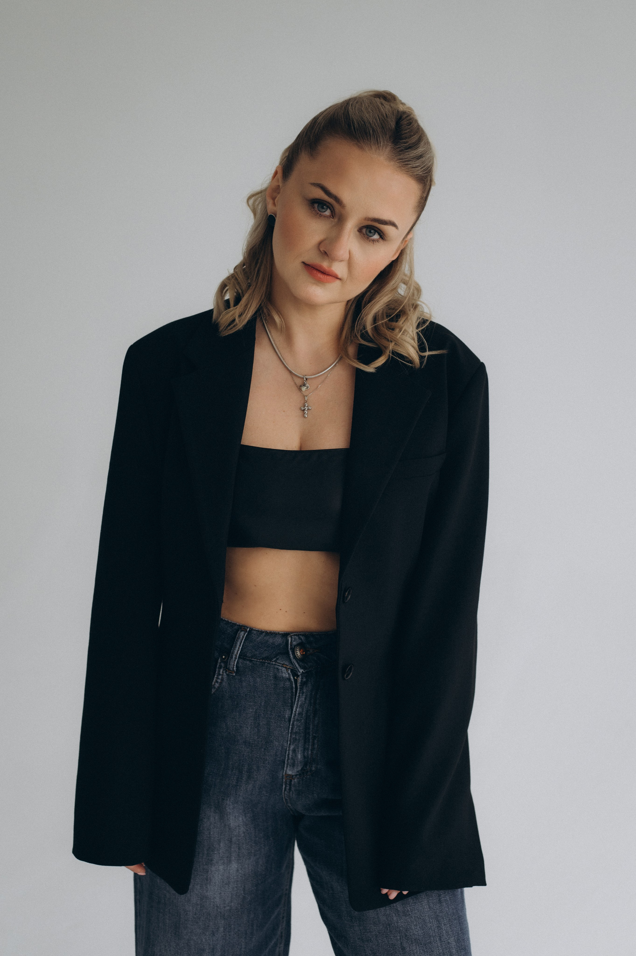 Індивідуальна фотосесія Тернопіль, портретний фотограф Тернопіль, портретна фотосесія, фотосесія у студії, фотосесія лікаря ендокринолога. Сімейний, дитячий та індивідуальний фотограф в м. Тернопіль, м. Львів