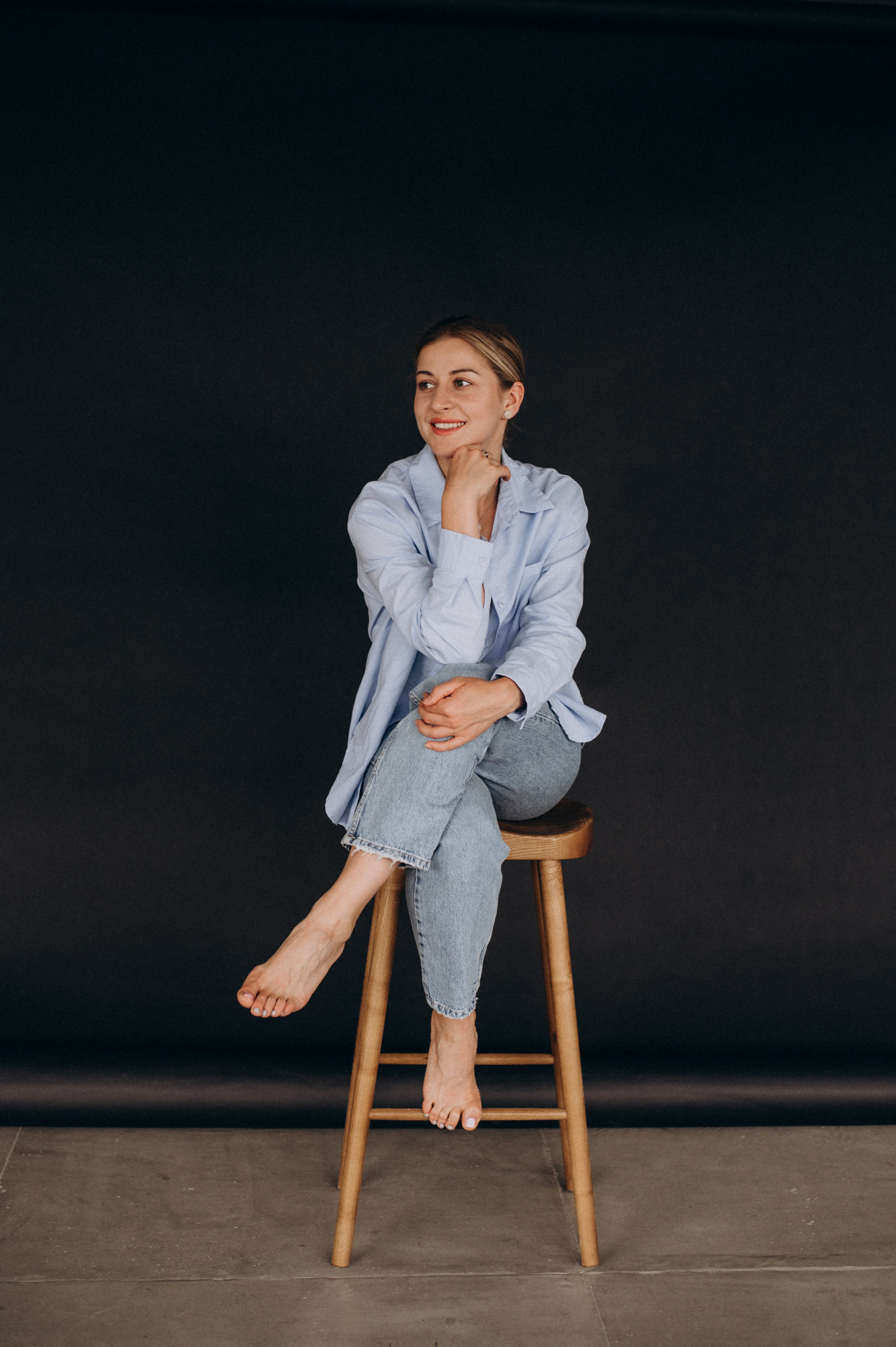 Індивідуальна фотосесія у студії Тернопіль, індивідуальна зйомка Львів. Сімейний, дитячий та індивідуальний фотограф в м. Тернопіль, м. Львів