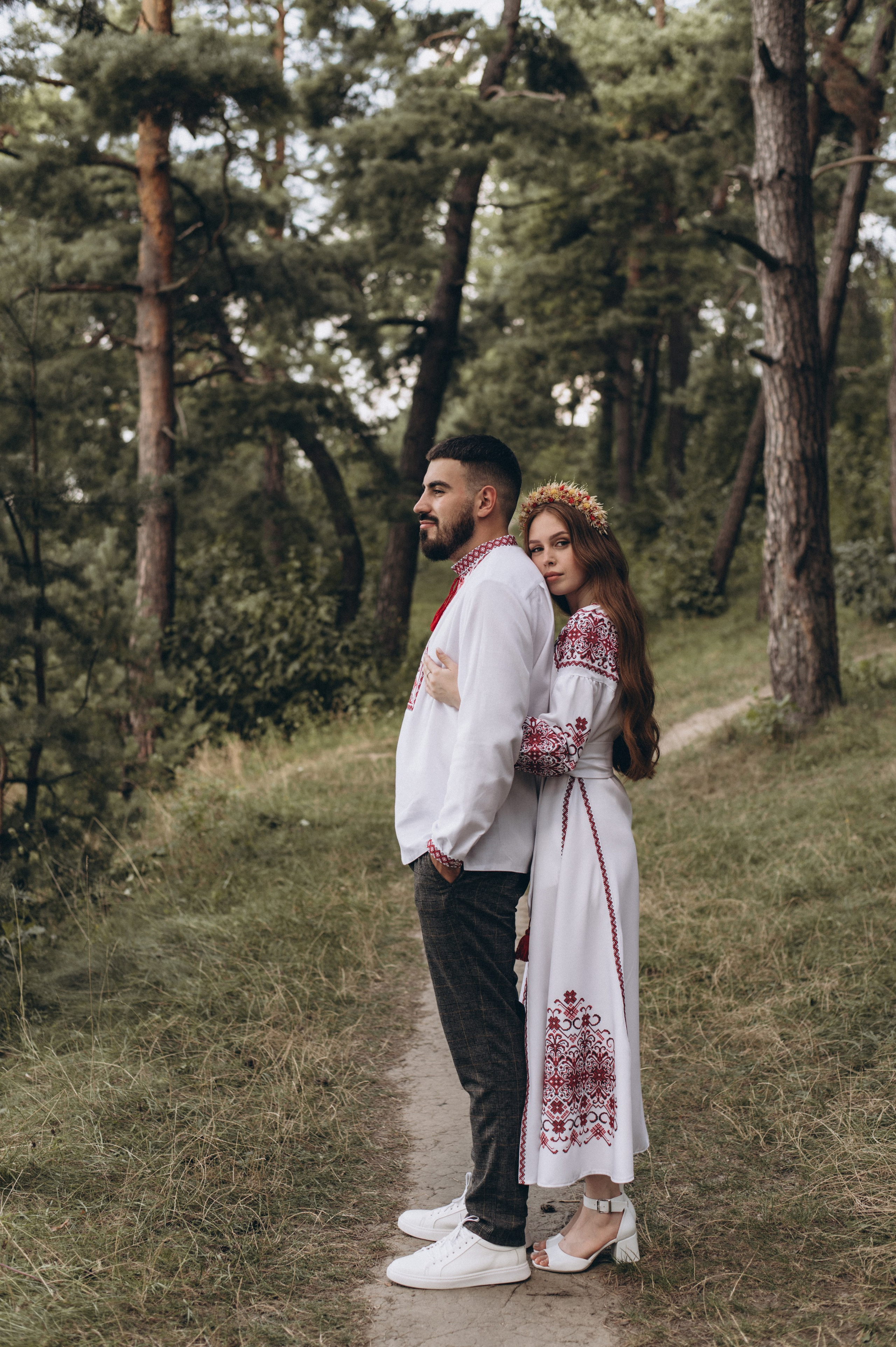 Сімейна фотосесія в українському стилі, зйомка у вишиванках Тернопіль, портретний фотограф Тернопіль Львів. Сімейний, дитячий та індивідуальний фотограф в м. Тернопіль, м. Львів