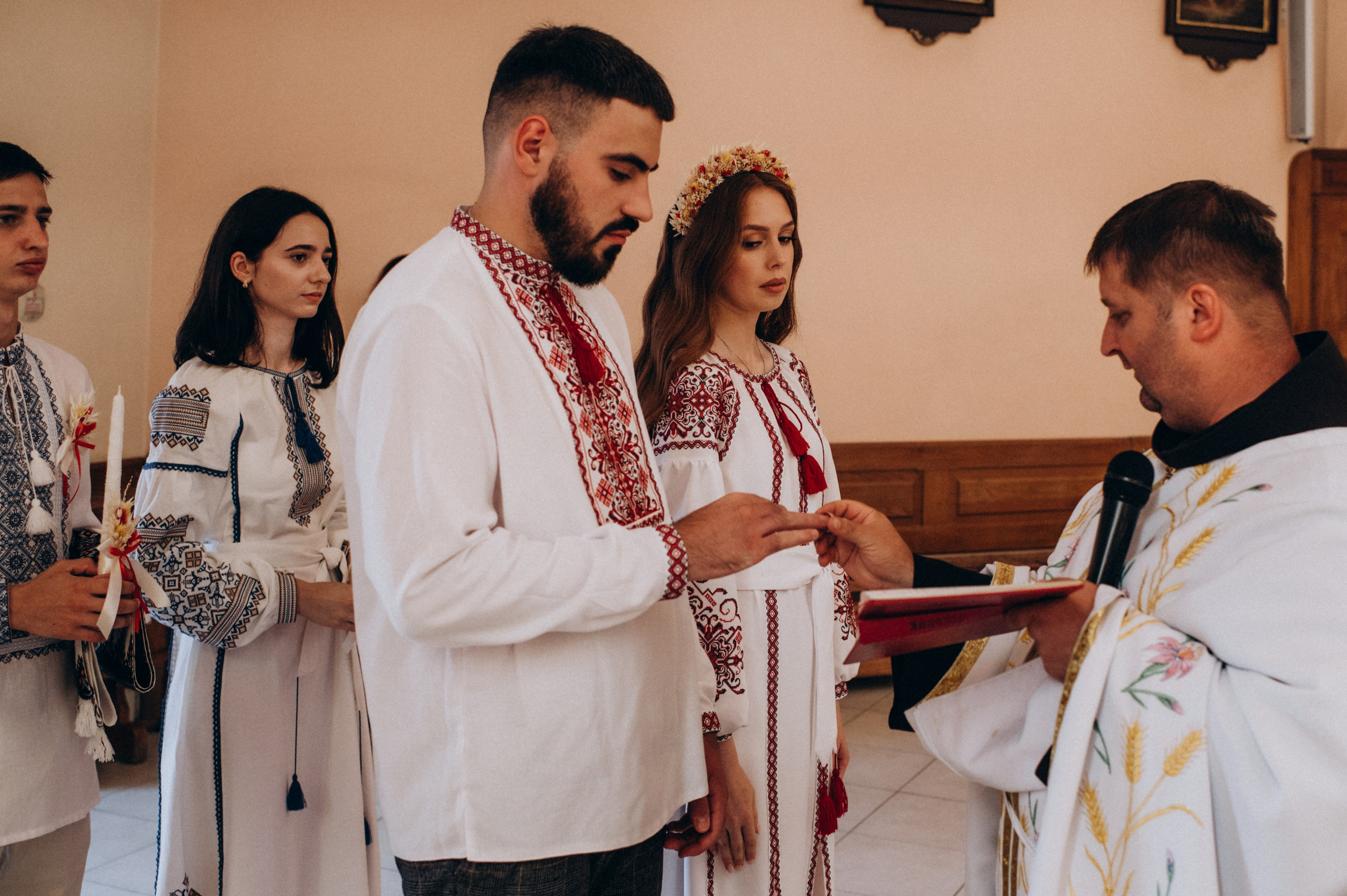 Фотосесія весілля, фотосесія вінчання Тернопіль, весільний фотограф Тернопіль, весільна зйомка Тернопіль. Сімейний, дитячий та індивідуальний фотограф в м. Тернопіль, м. Львів