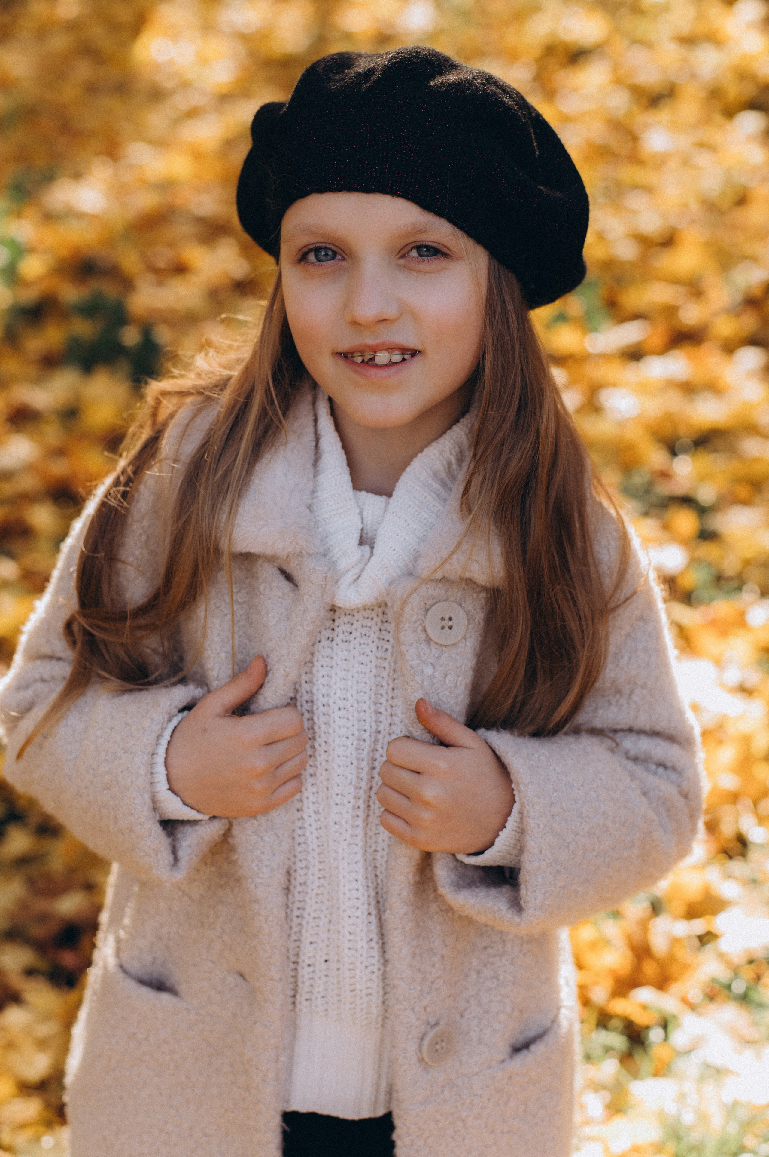 Осіння фотосесія 4 класу на віньєтки, випускні фотоальбоми Тернопіль, фотосесія випускників Тернопіль, шкільний випускний альбом Тернопіль. Сімейний, дитячий та індивідуальний фотограф в м. Тернопіль, м. Львів