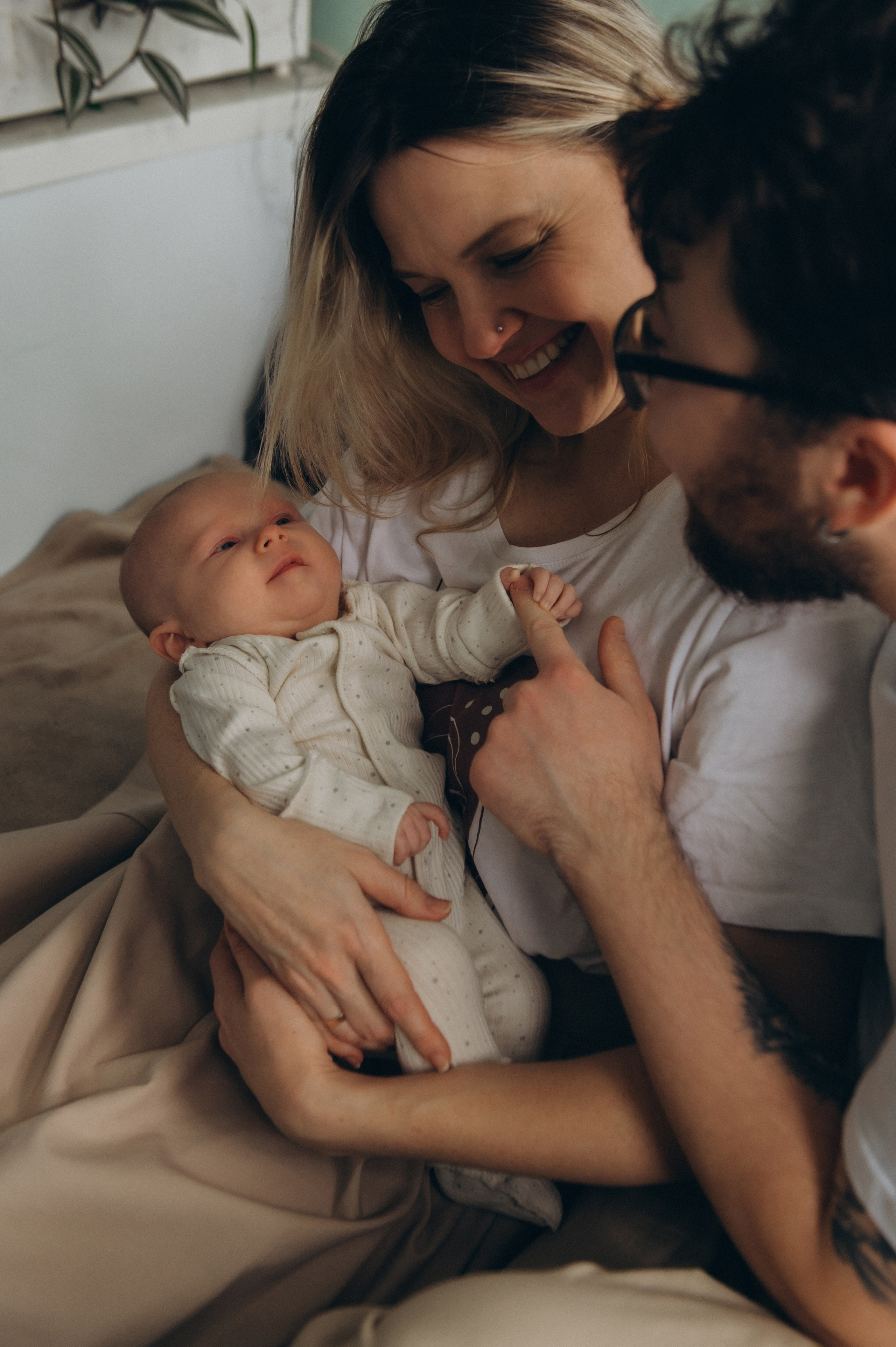 Сімейна фотосесія вдома Тернопіль, сімейний фотограф Львів Тернопіль, сімейна фотосесія Тернопіль, зйомка вдома. Сімейний, дитячий та індивідуальний фотограф в м. Тернопіль, м. Львів