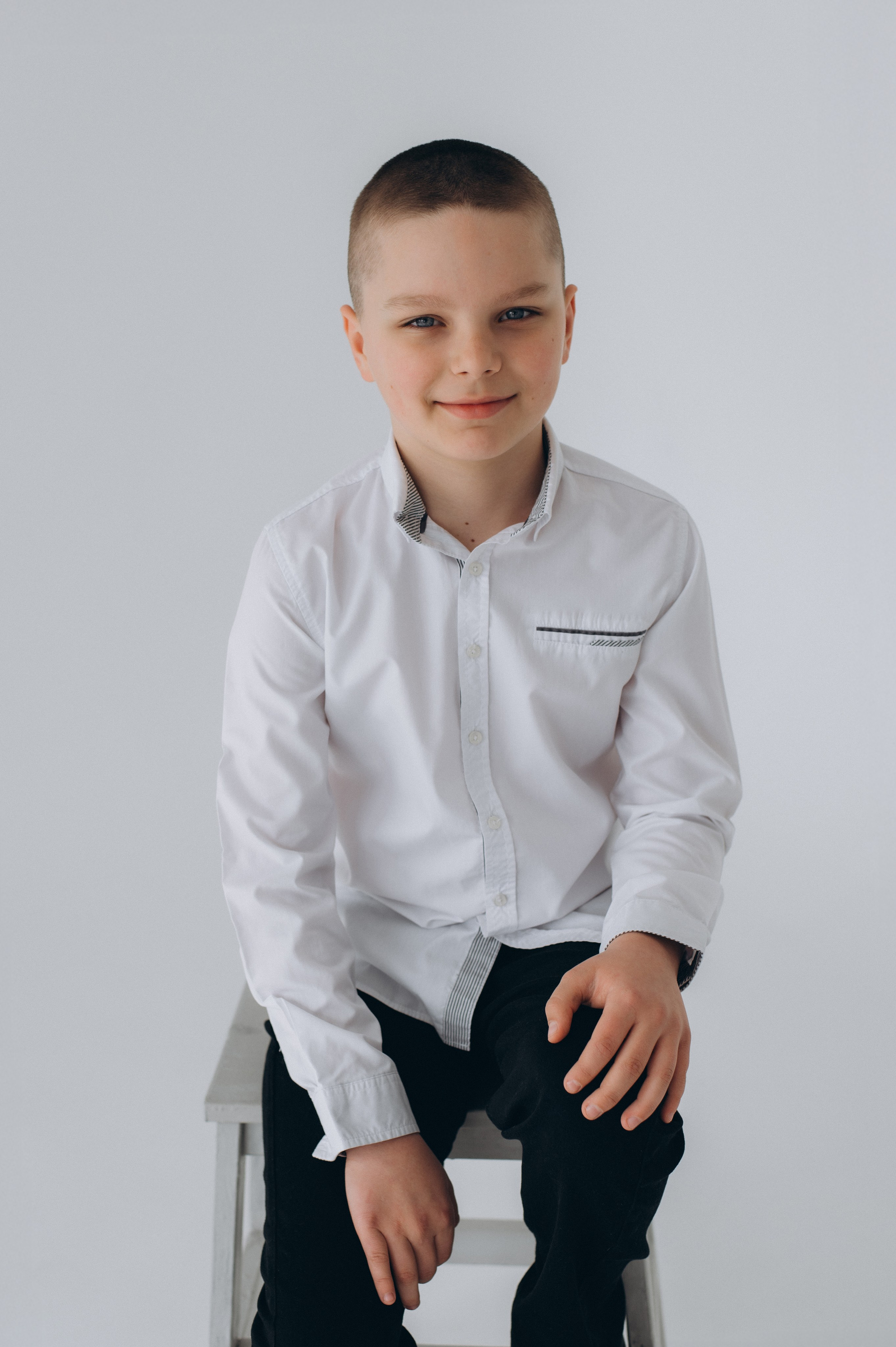 Шкільна фотосесія на віньєтки Тернопіль, шкільні альбоми, фотосесія випускників Тернопіль, випускний альбом, фотограф випускний Тернопіль. Сімейний, дитячий та індивідуальний фотограф в м. Тернопіль, м. Львів