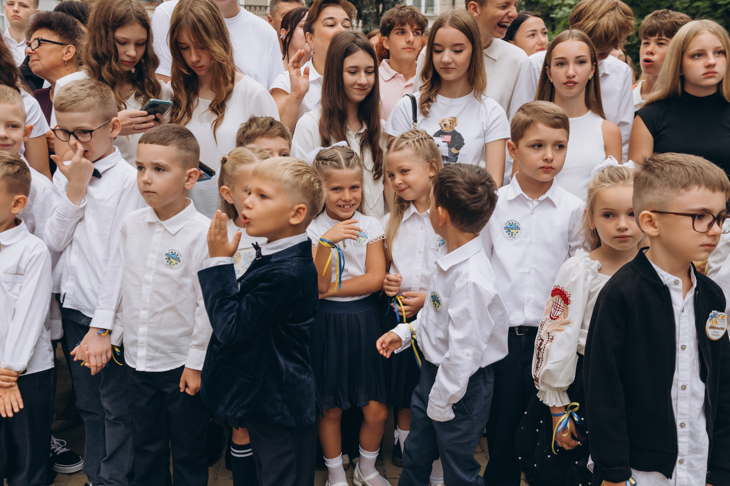 Перший дзвоник у Тернополі, фотосесія першокласників