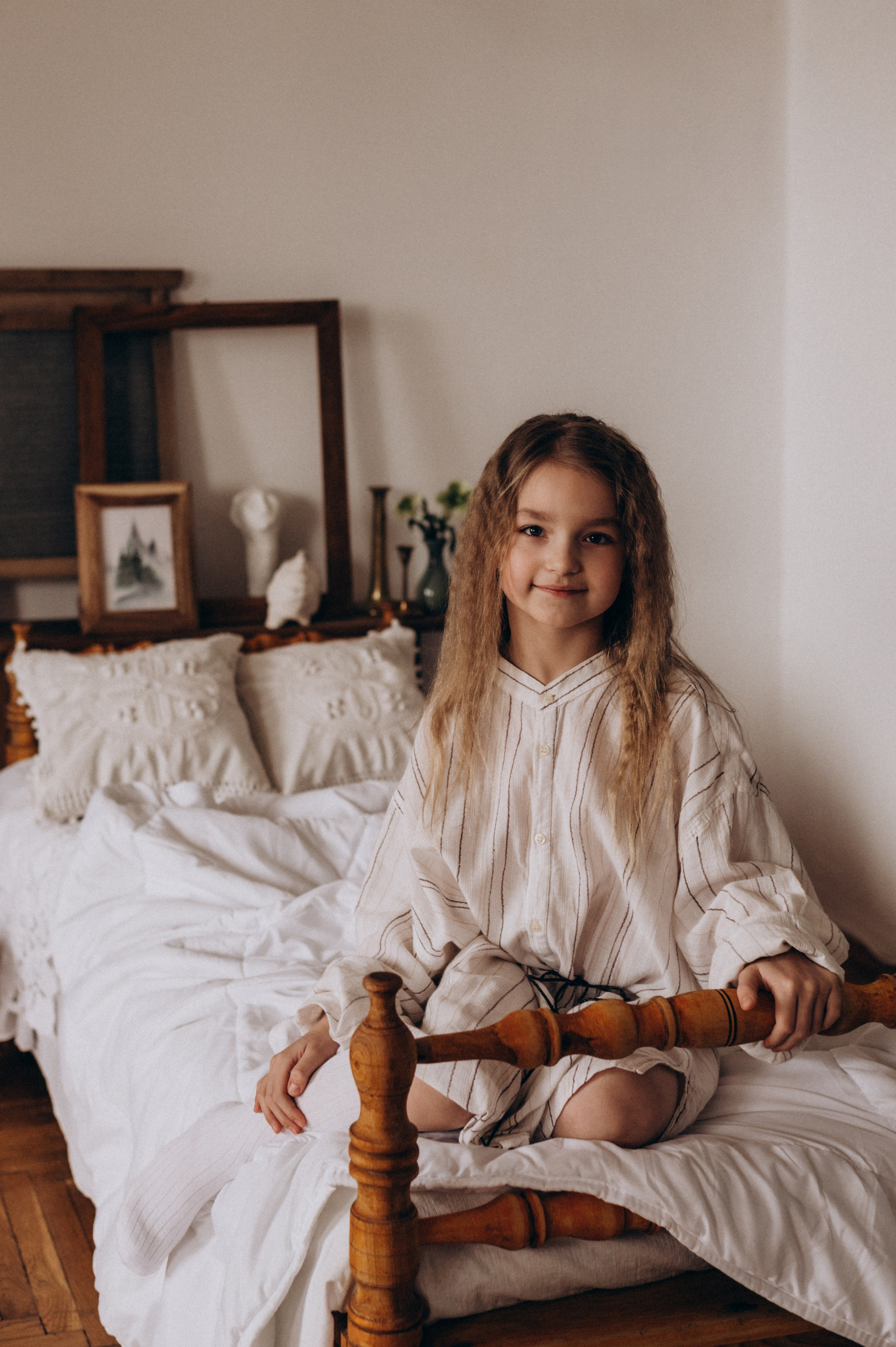 Сімейна фотосесія мами і донечок, зйомка Тернопіль Львів етностиль. Сімейний, дитячий та індивідуальний фотограф в м. Тернопіль, м. Львів