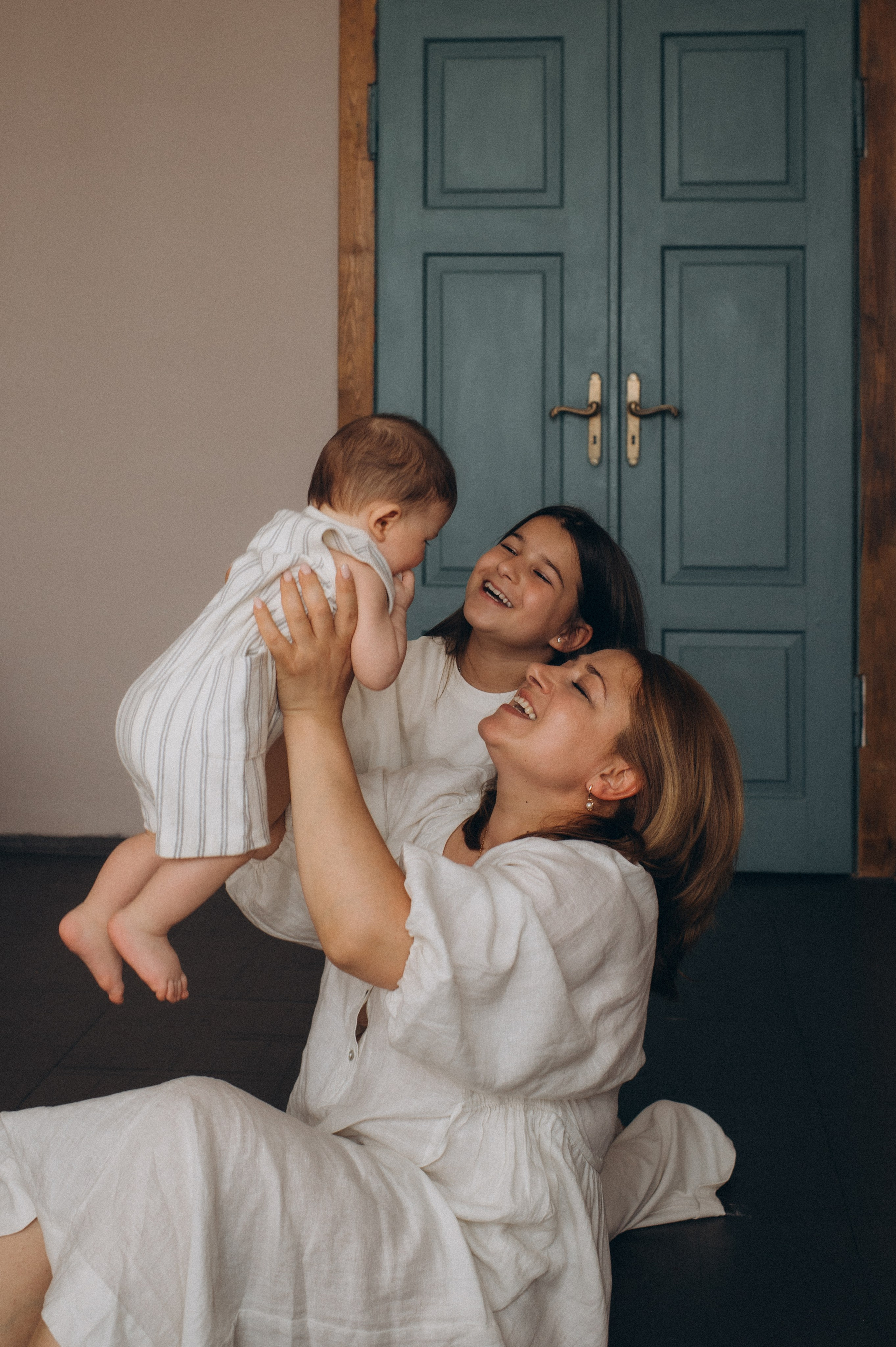 Фотосесія мами і дитини, зйомка новонароджених, сімейний фотограф Тернопіль, сімейна фотосесія Тернопіль, фотосесія немовлят. Сімейний, дитячий та індивідуальний фотограф в м. Тернопіль, м. Львів