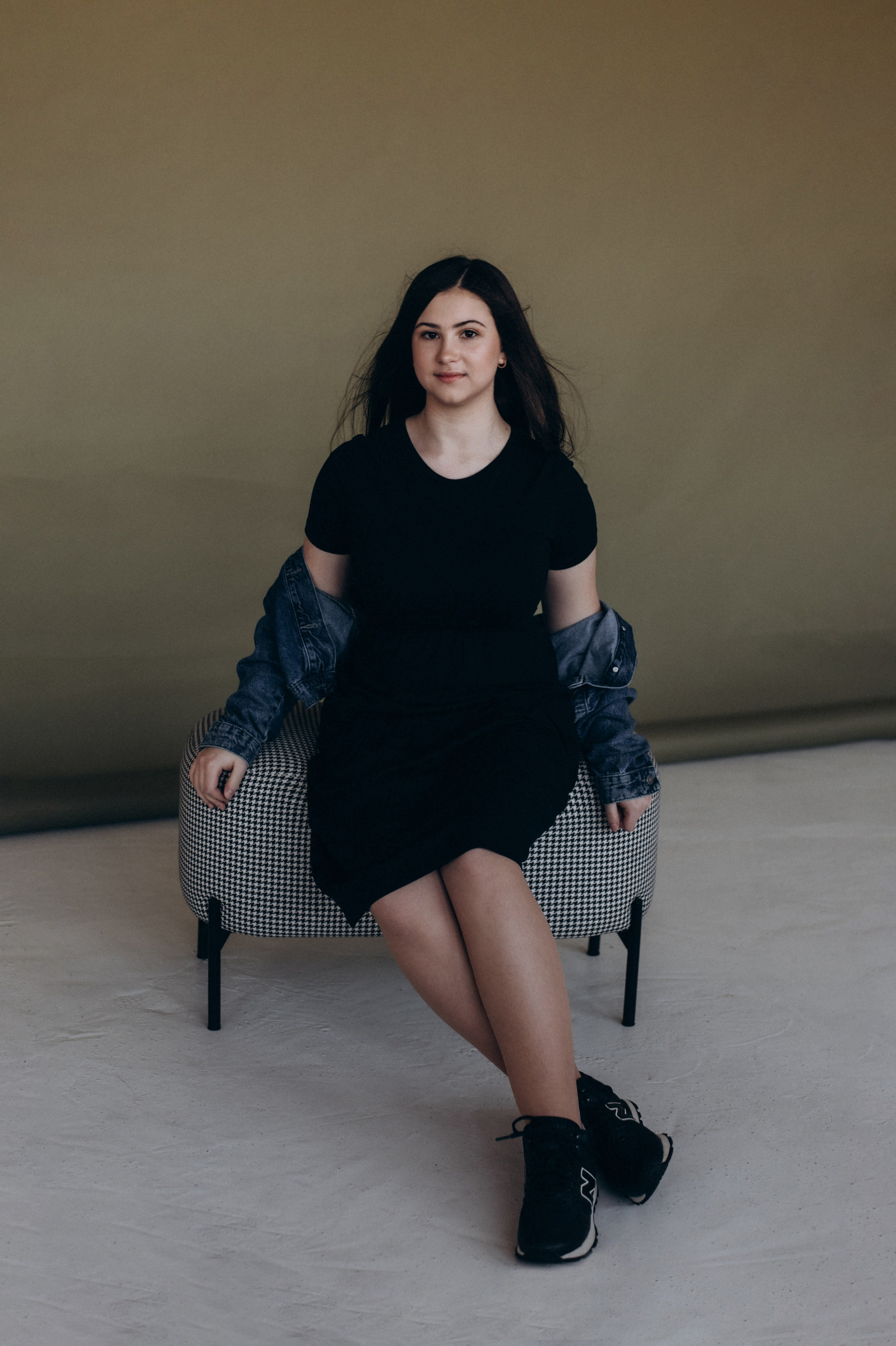 Індивідуальна фотосесія у студії, зйомка з домашнім улюбленцем. Сімейний, дитячий та індивідуальний фотограф в м. Тернопіль, м. Львів