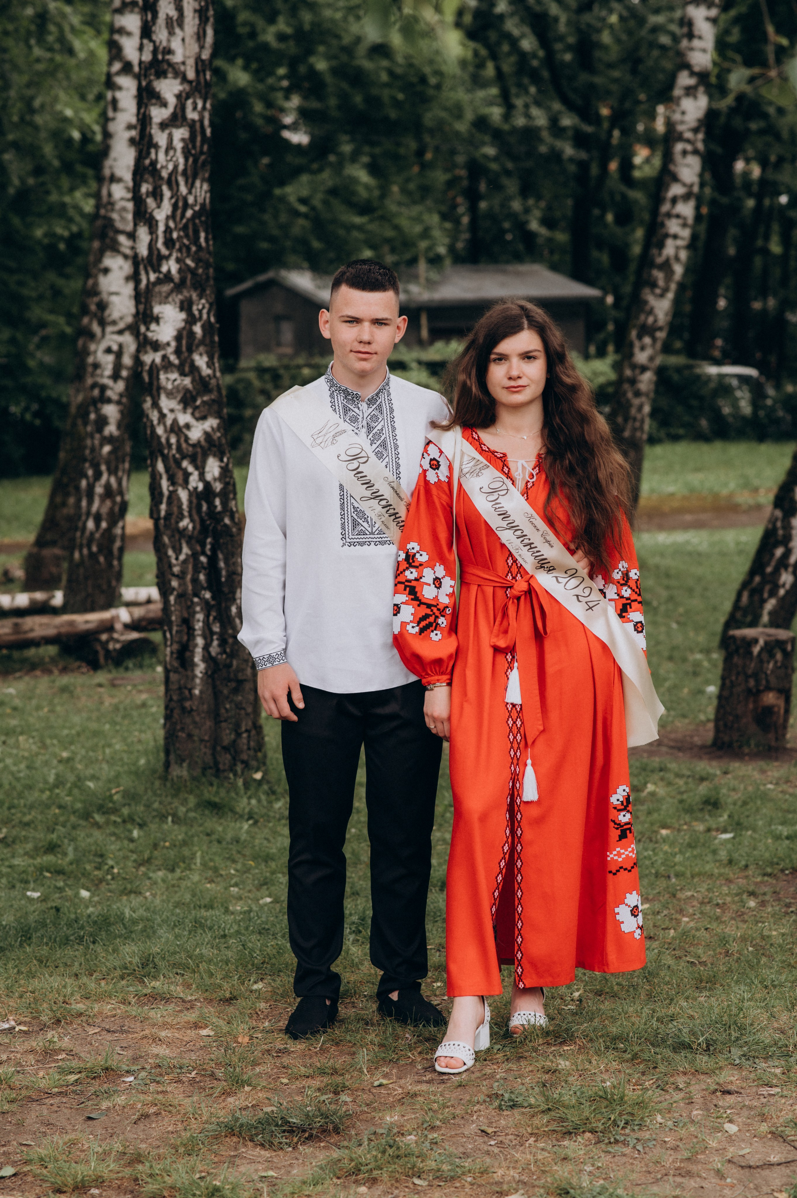 Фотосесія останнього дзвоника, фотосесія випускників Тернопіль, випускний 2024. Сімейний, дитячий та індивідуальний фотограф в м. Тернопіль, м. Львів