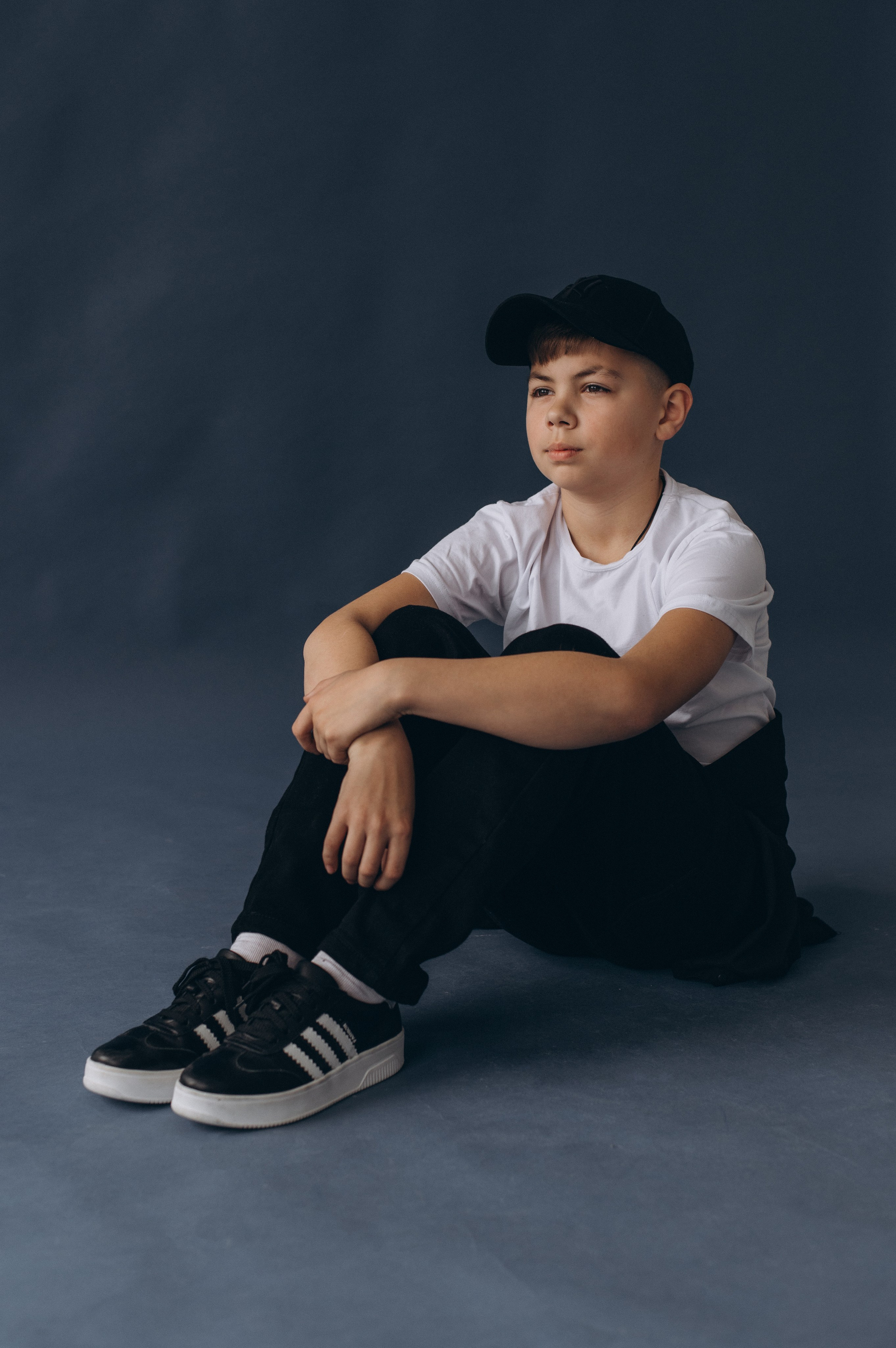 Шкільна фотосесія на віньєтки Тернопіль, шкільні альбоми, фотосесія випускників Тернопіль, випускний альбом, фотограф випускний Тернопіль. Сімейний, дитячий та індивідуальний фотограф в м. Тернопіль, м. Львів