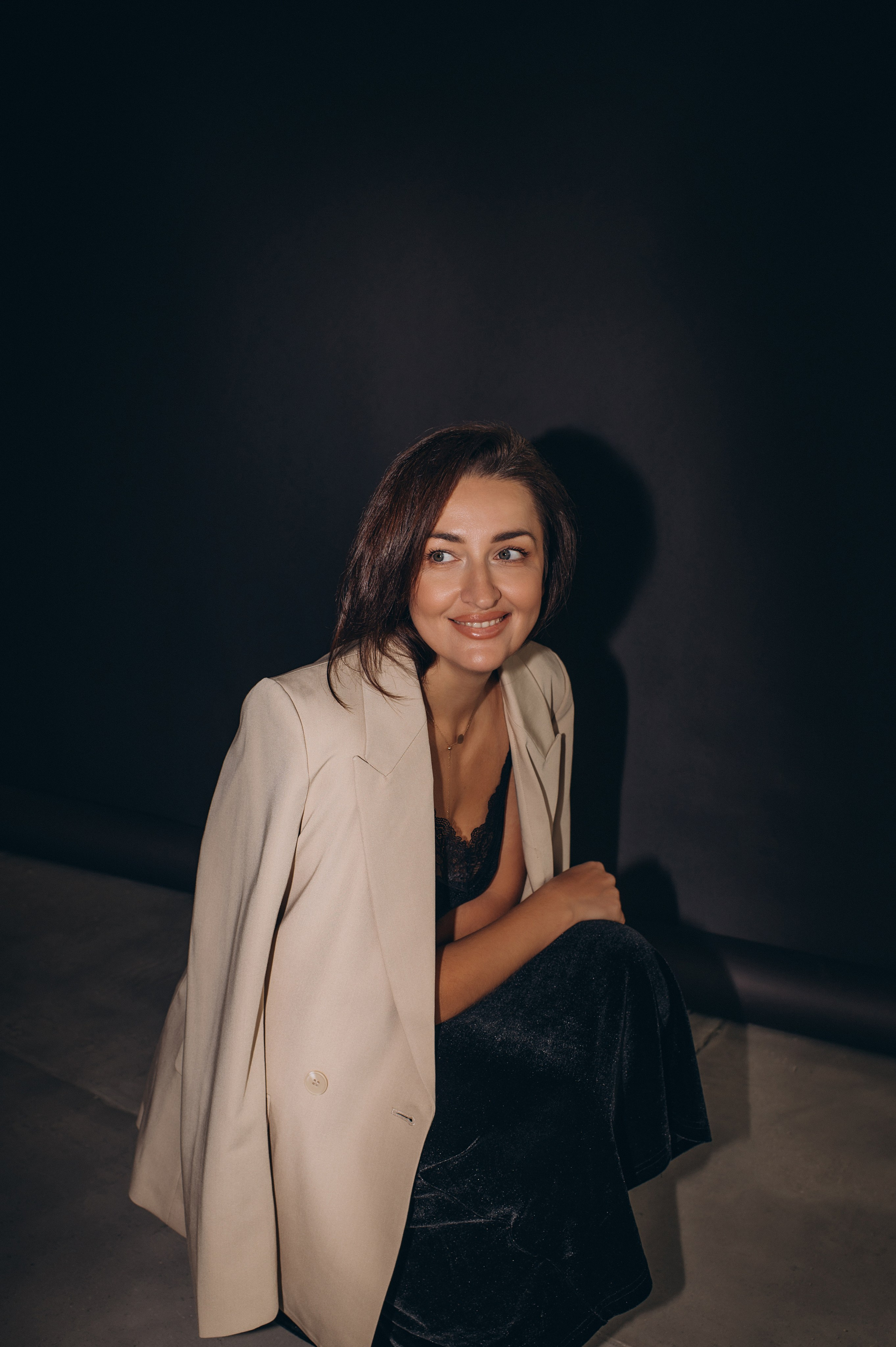 Портретна фотосесія Тернопіль, зйомка дівчат, контент фотосесія Тернопіль, зйомка контенту для інстаграм, індивідуальний фотограф Тернопіль. Сімейний, дитячий та індивідуальний фотограф в м. Тернопіль, м. Львів