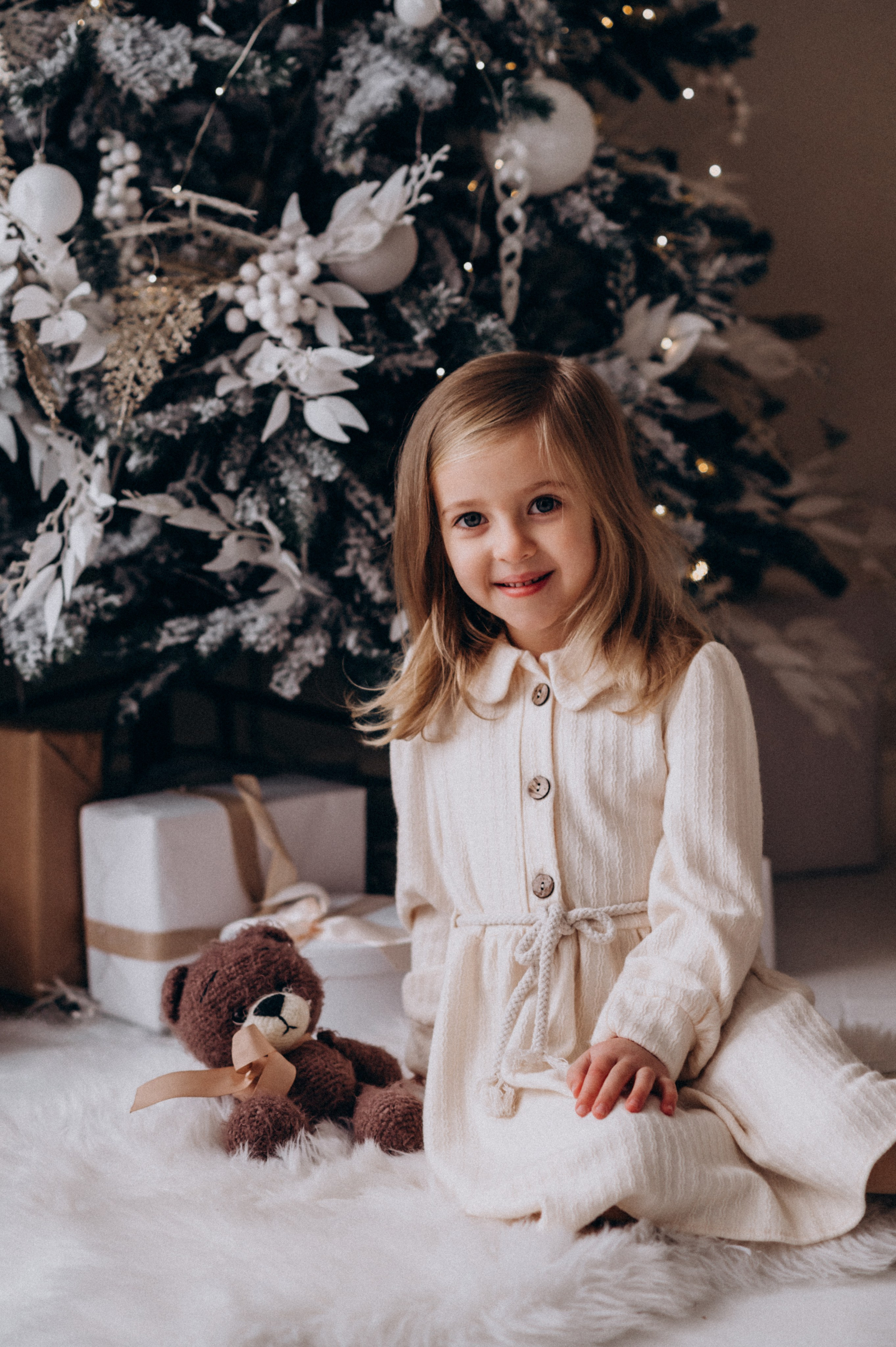 Фотосесія групи дитячого садочку, фотосесія на віньєтки, зйомка дітей в студії. Сімейний, дитячий та індивідуальний фотограф в м. Тернопіль, м. Львів